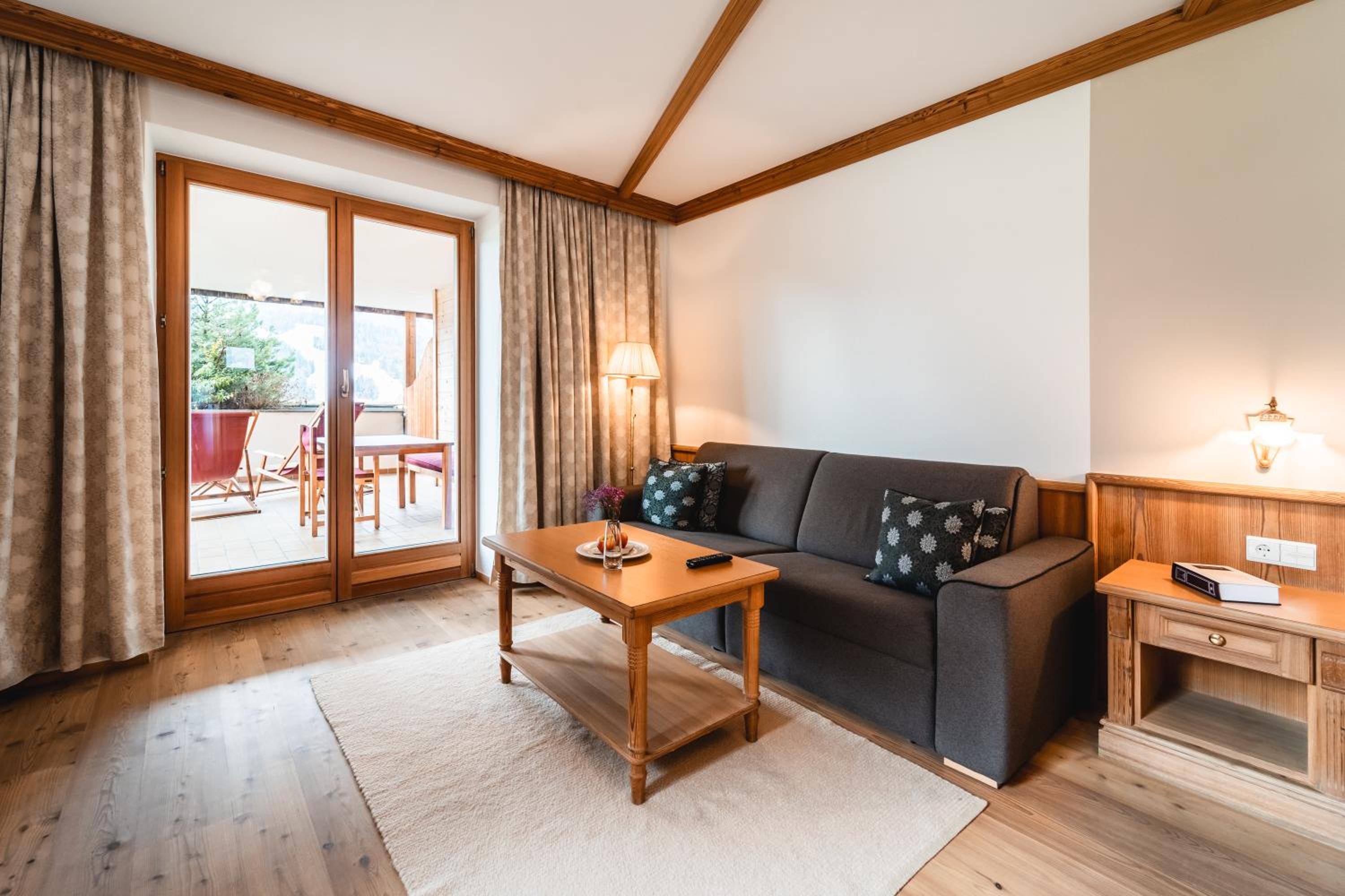 Junior Suite - Photo 12