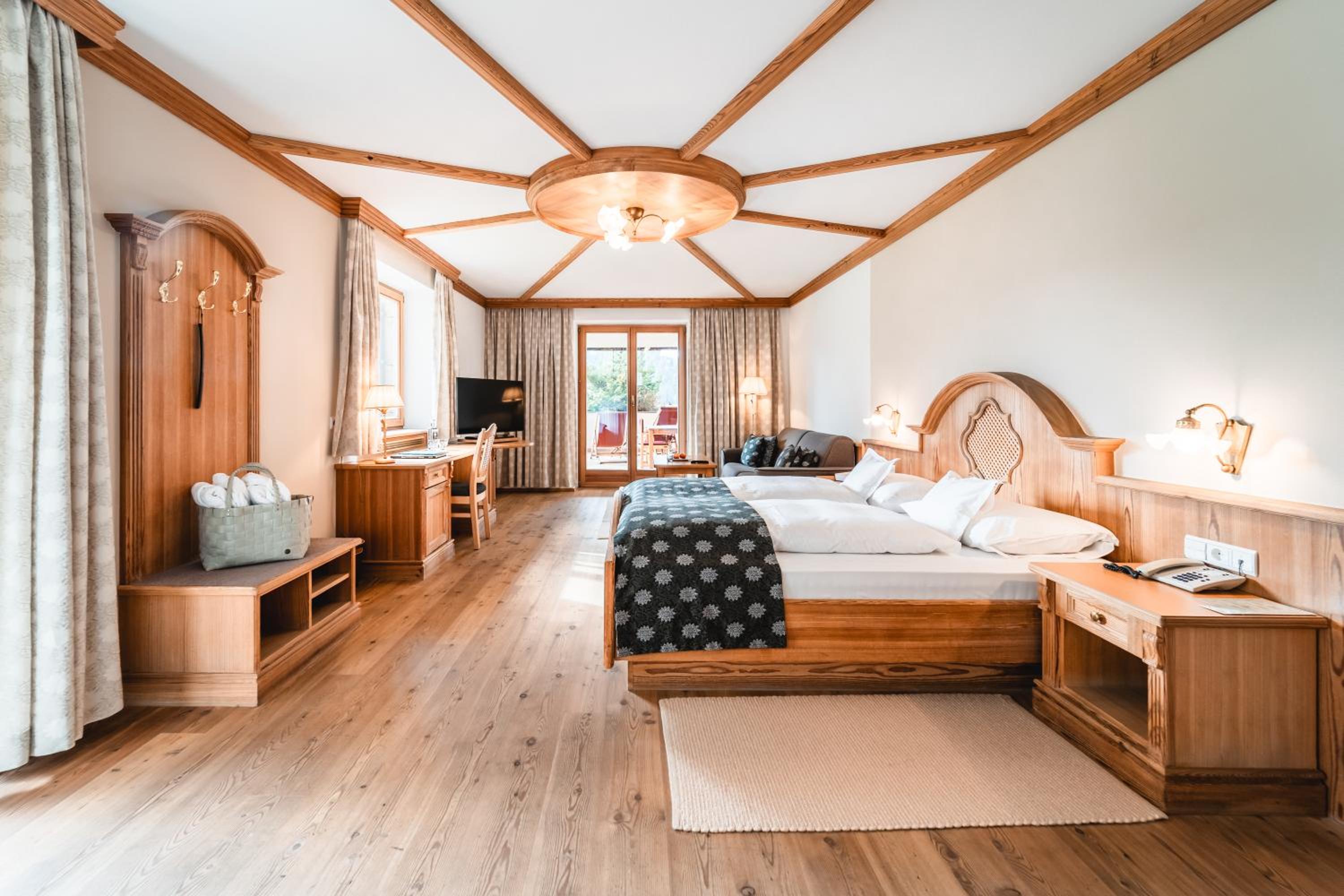 Junior Suite - Photo 5