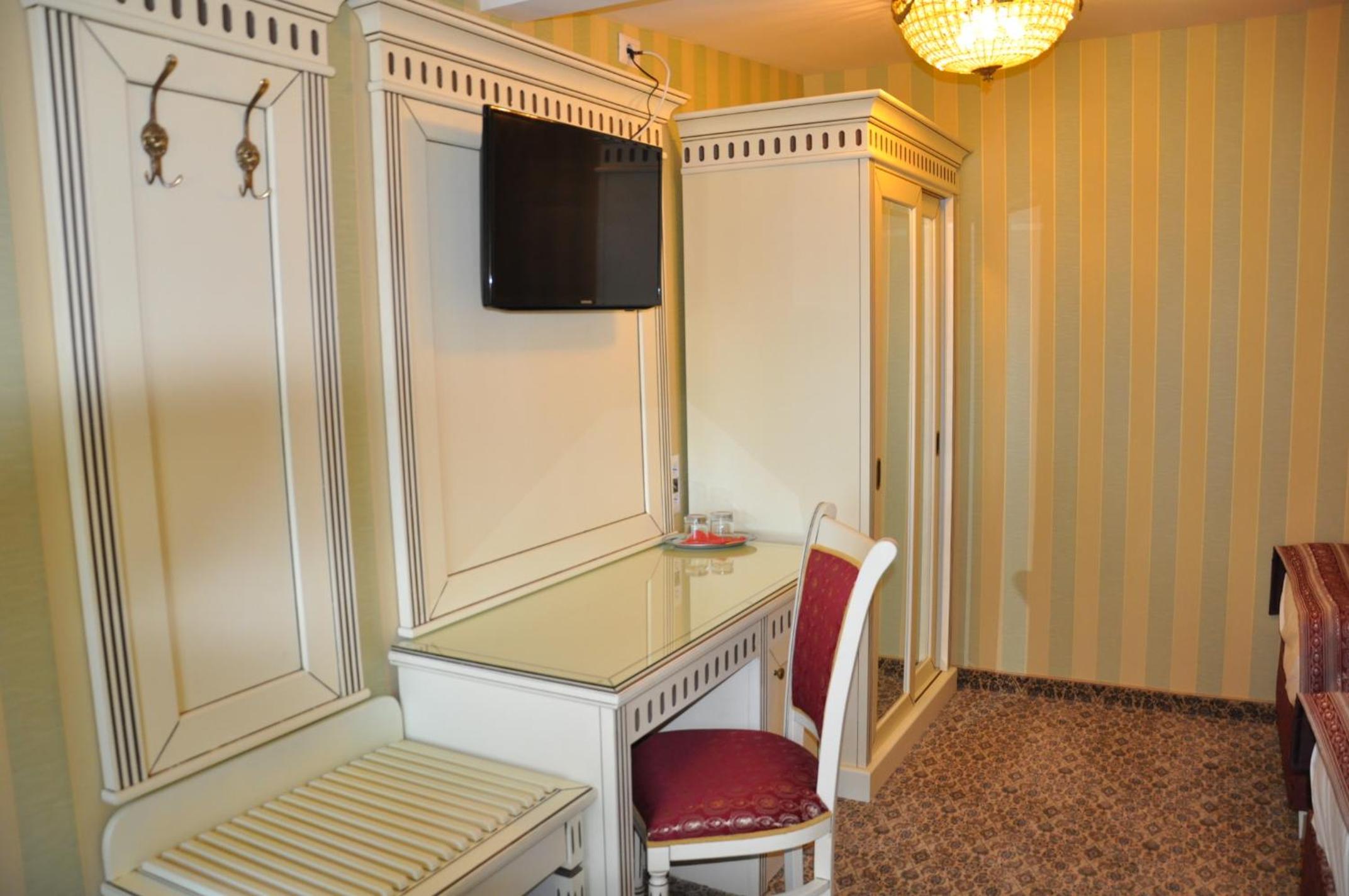 Single Room photo 3