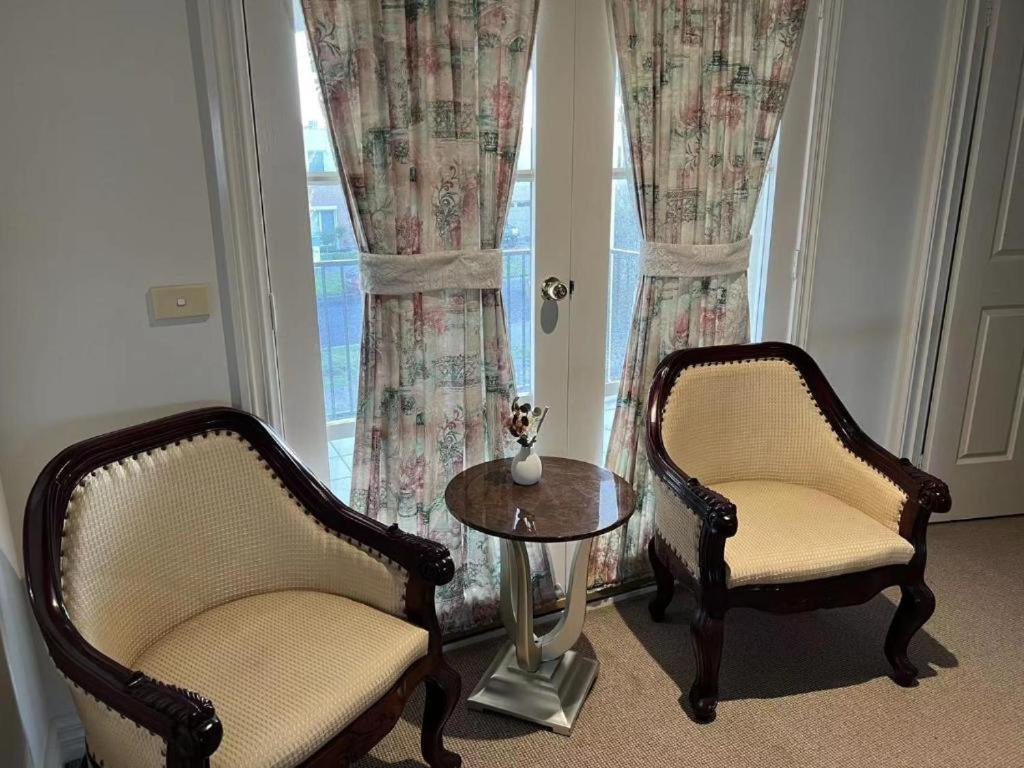 King Room with Garden View photo 2