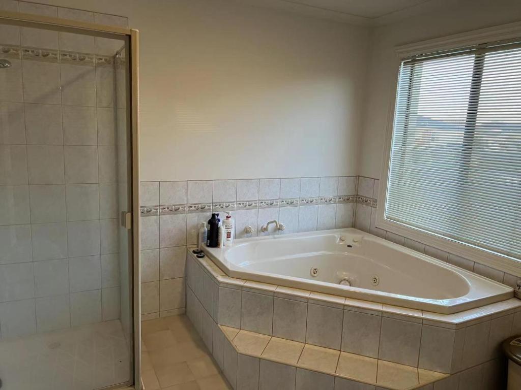 King Room with Garden View photo 3