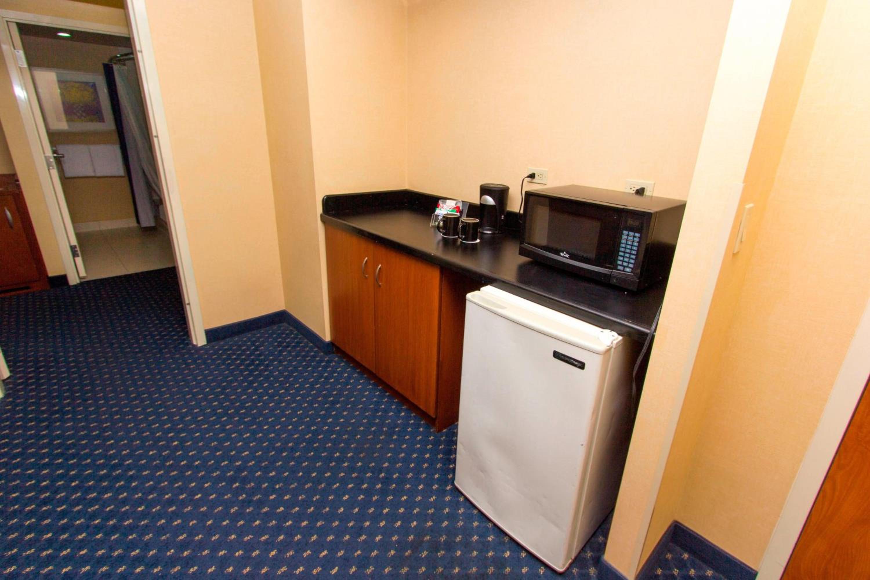 King Suite with Sofa Bed - Photo 14