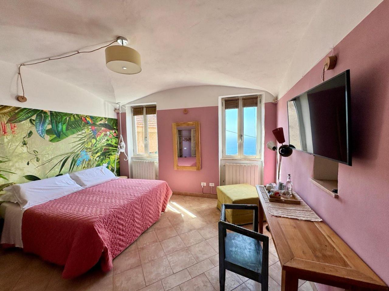 Deluxe Double Room with Sea View photo 1