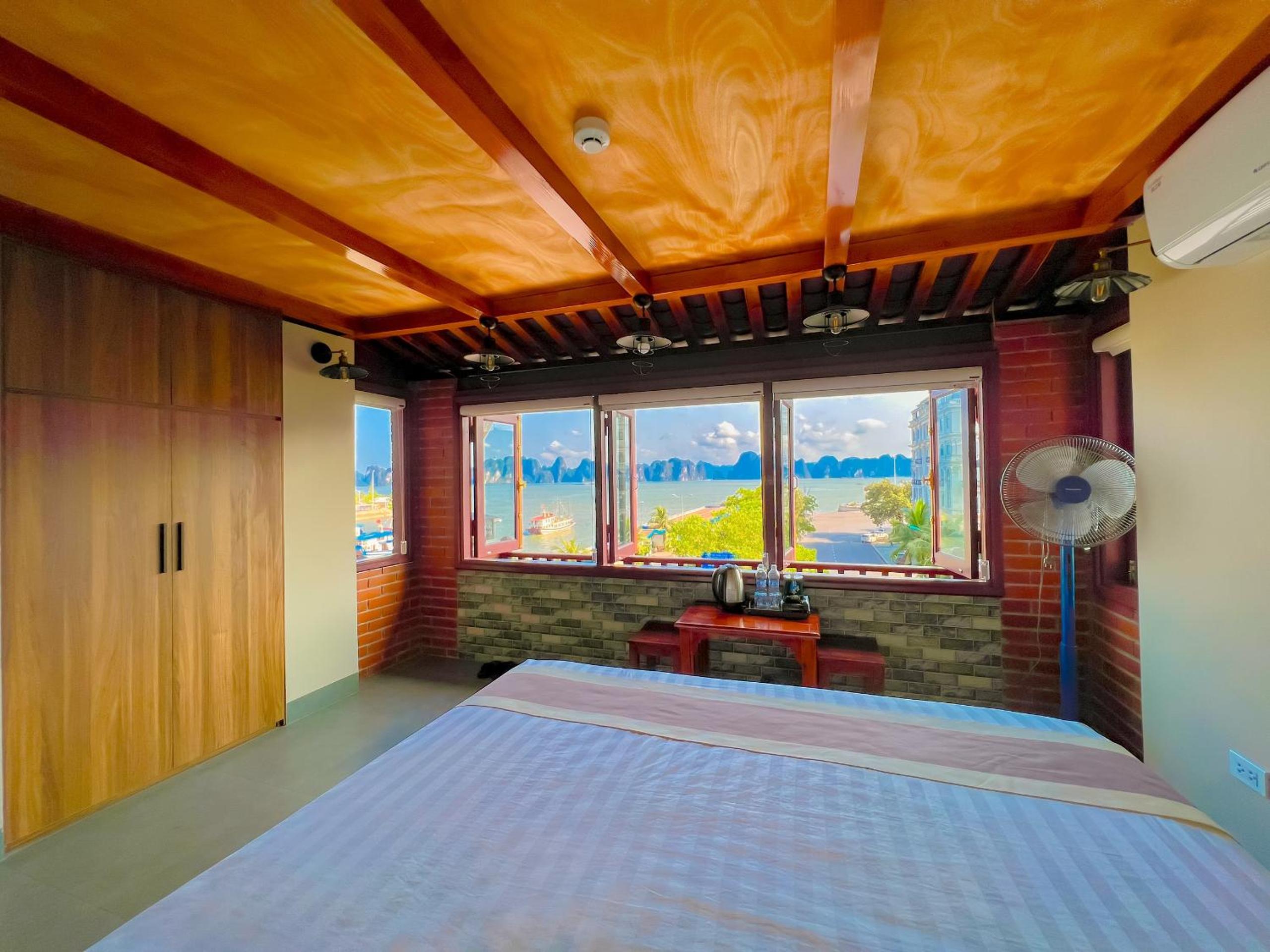 Deluxe Double Room With Sea View