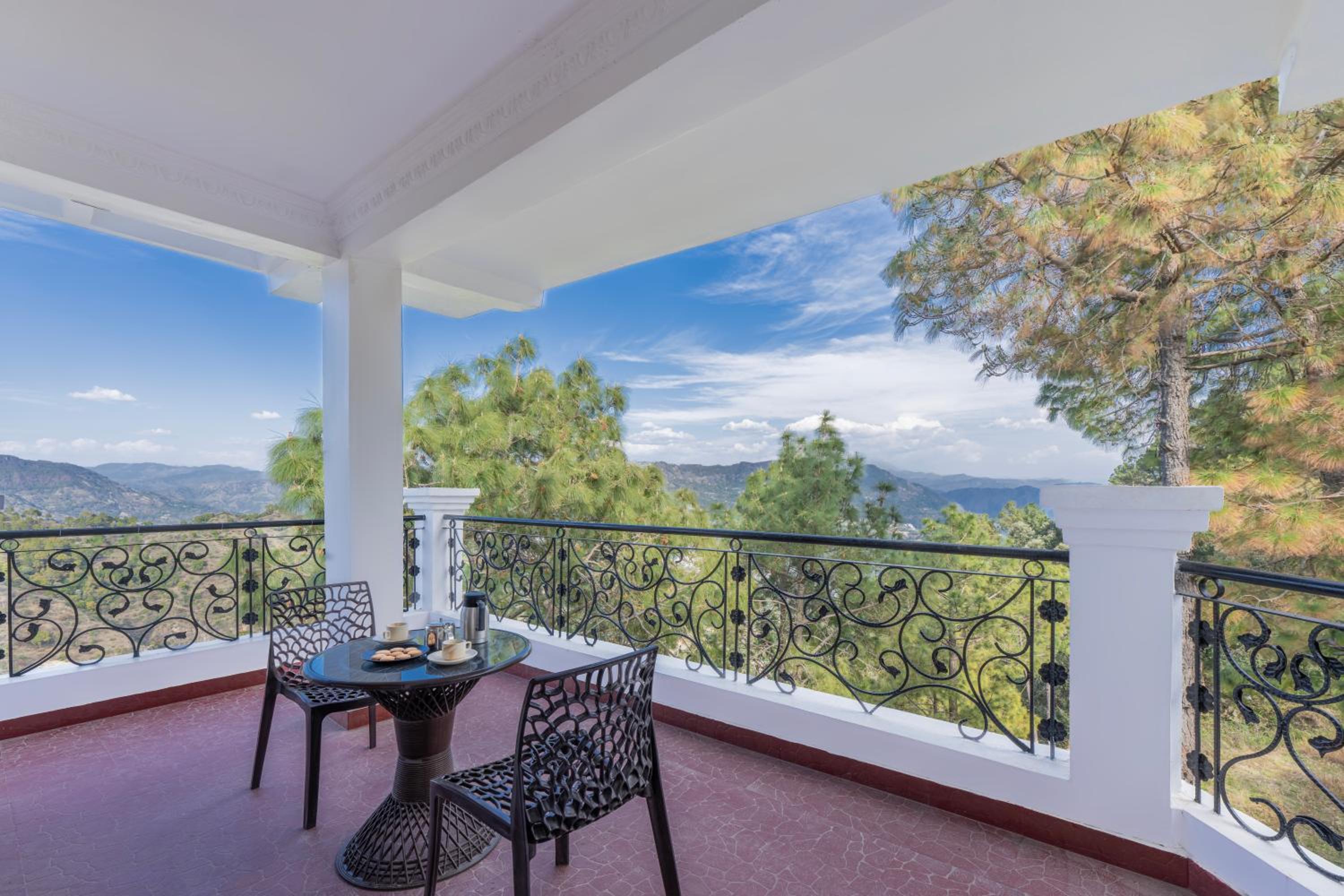 Villa with Garden View photo 3