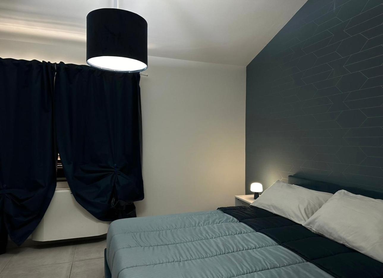 Studio Apartment photo 1