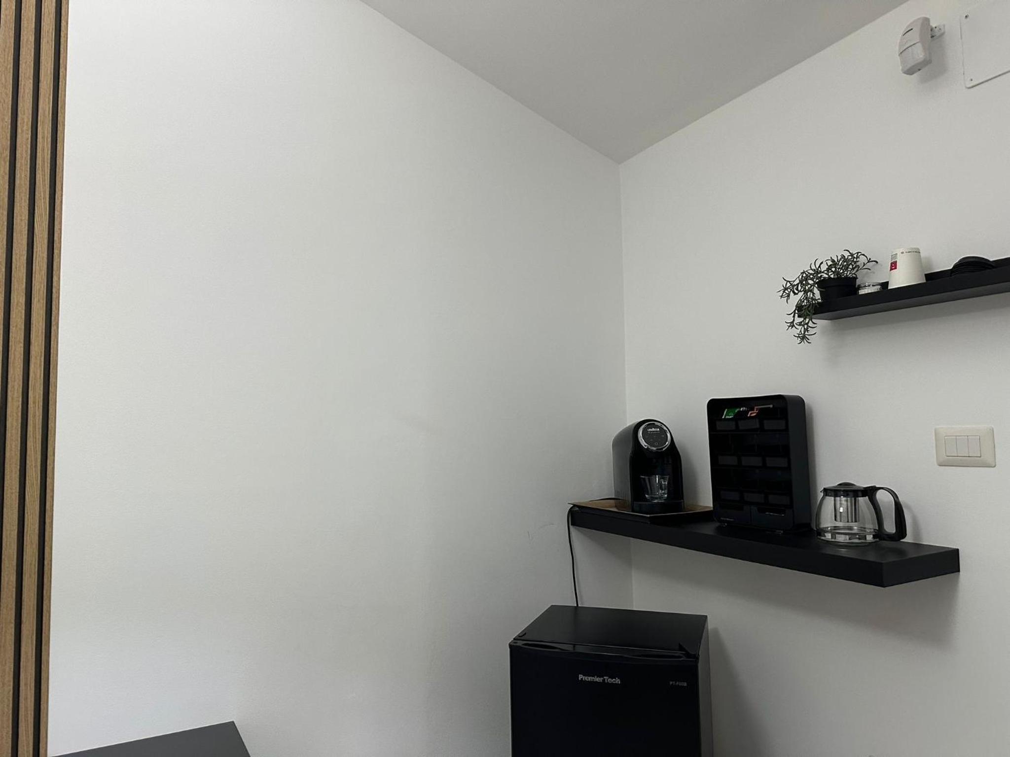 Studio Apartment photo 3
