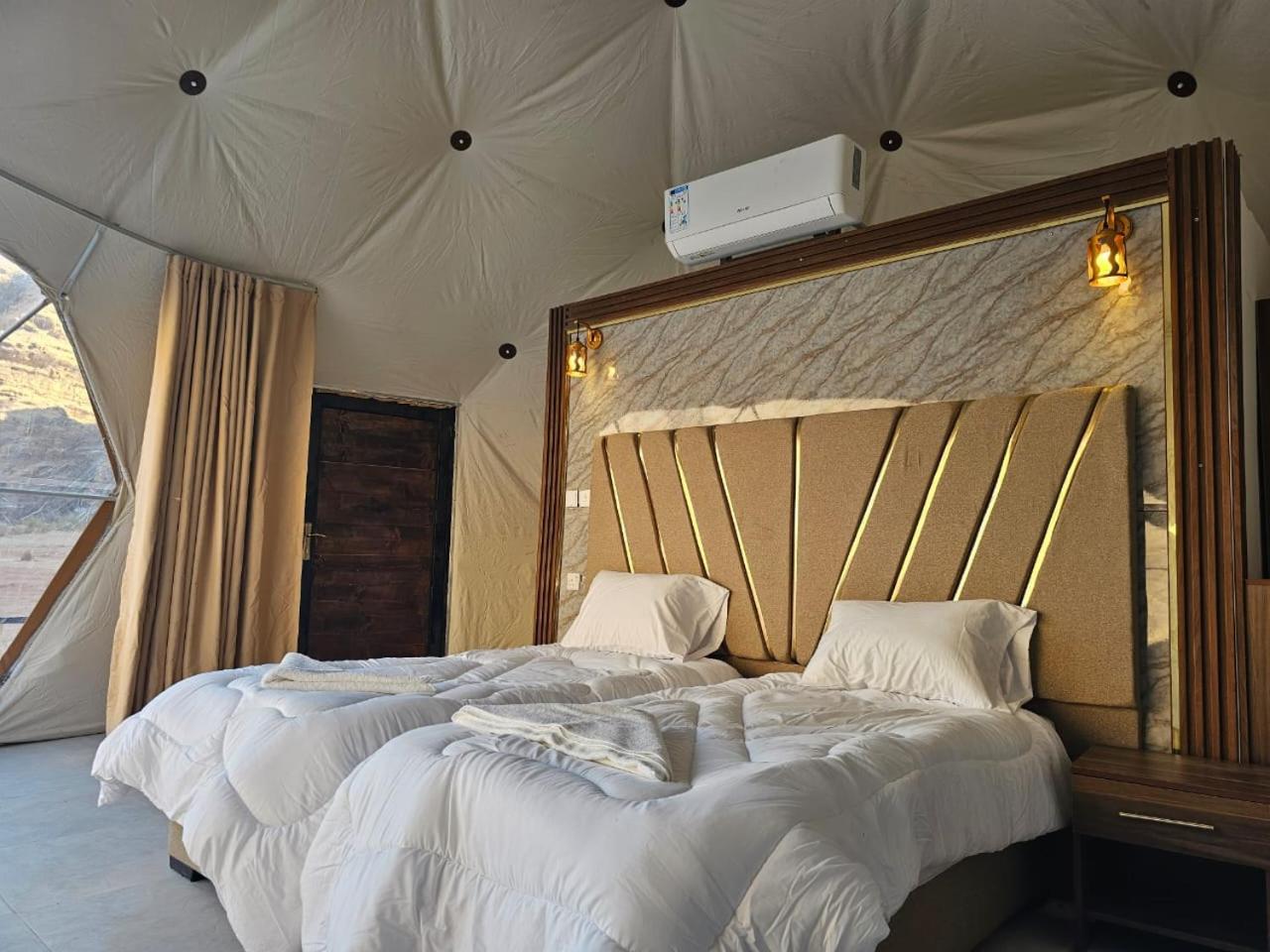 Superior Quadruple Room photo 2