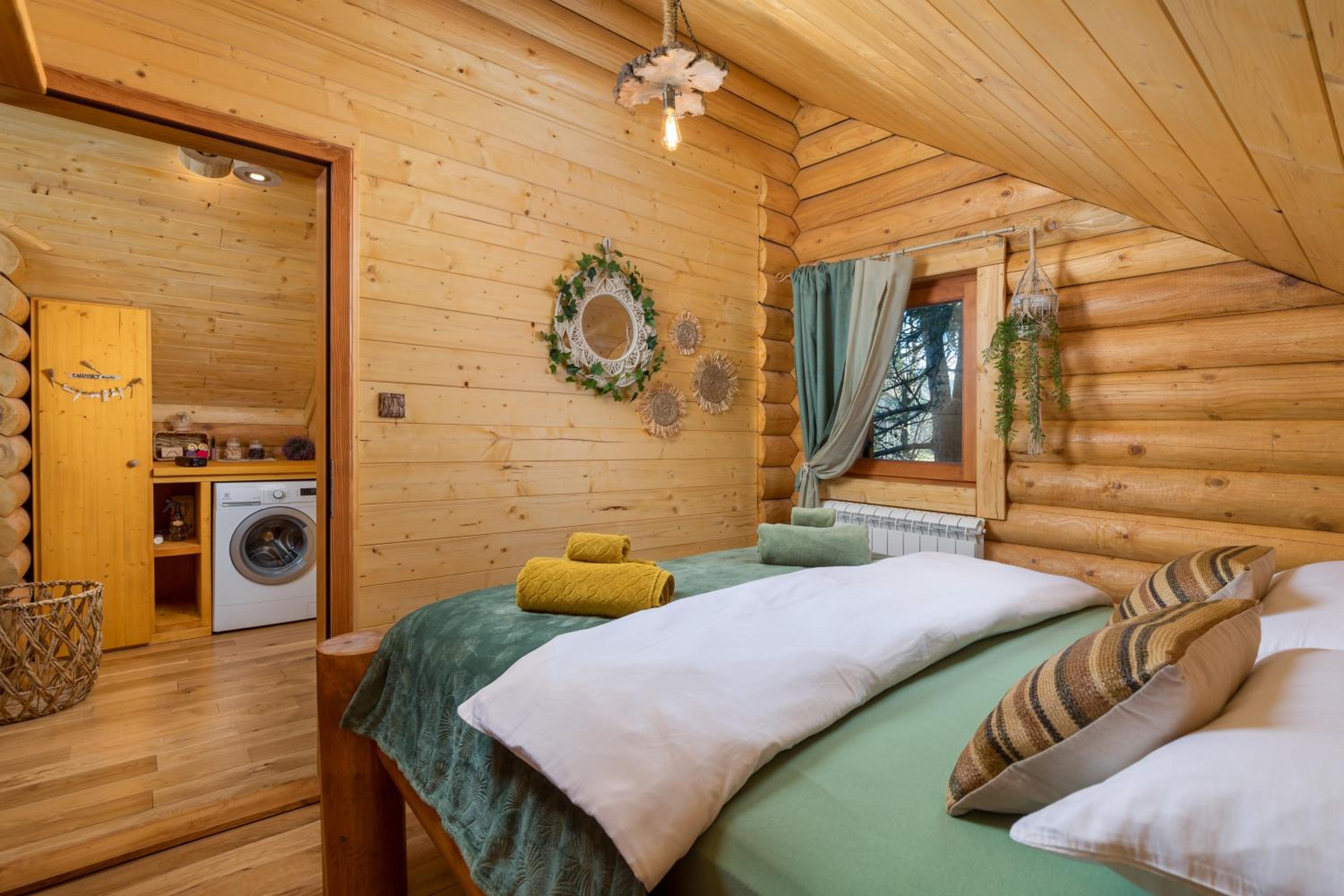 Three-Bedroom Villa photo 1