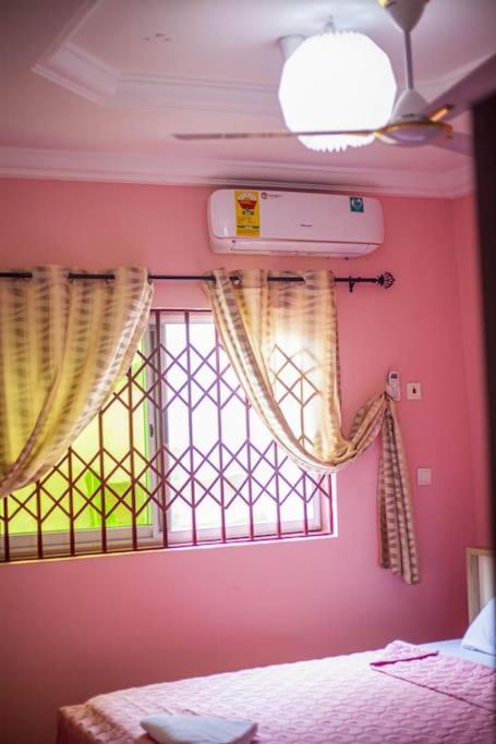 Deluxe Double Room (2 Adults + 1 Child) photo 3