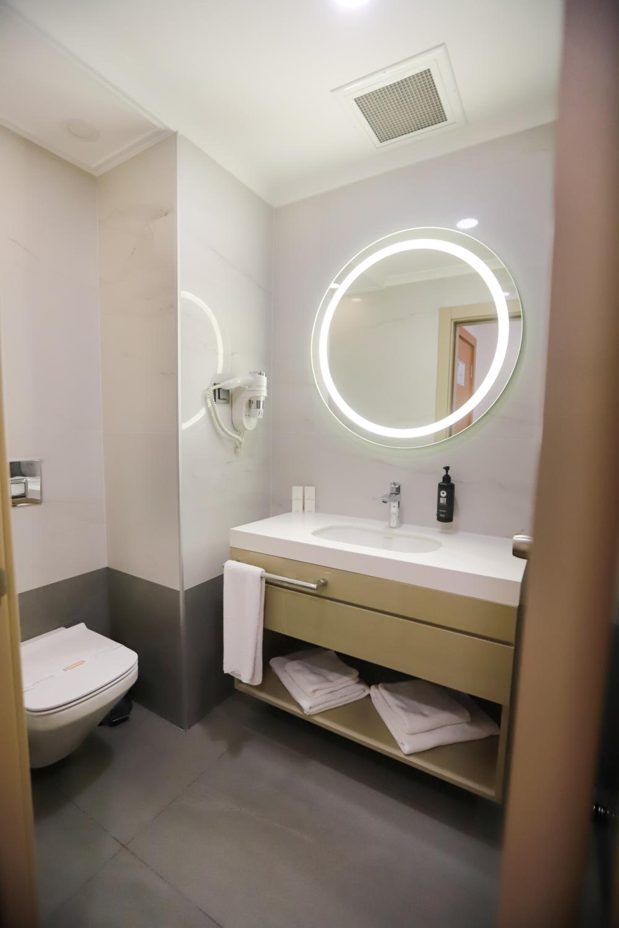 Double Suite with Sea View photo 3