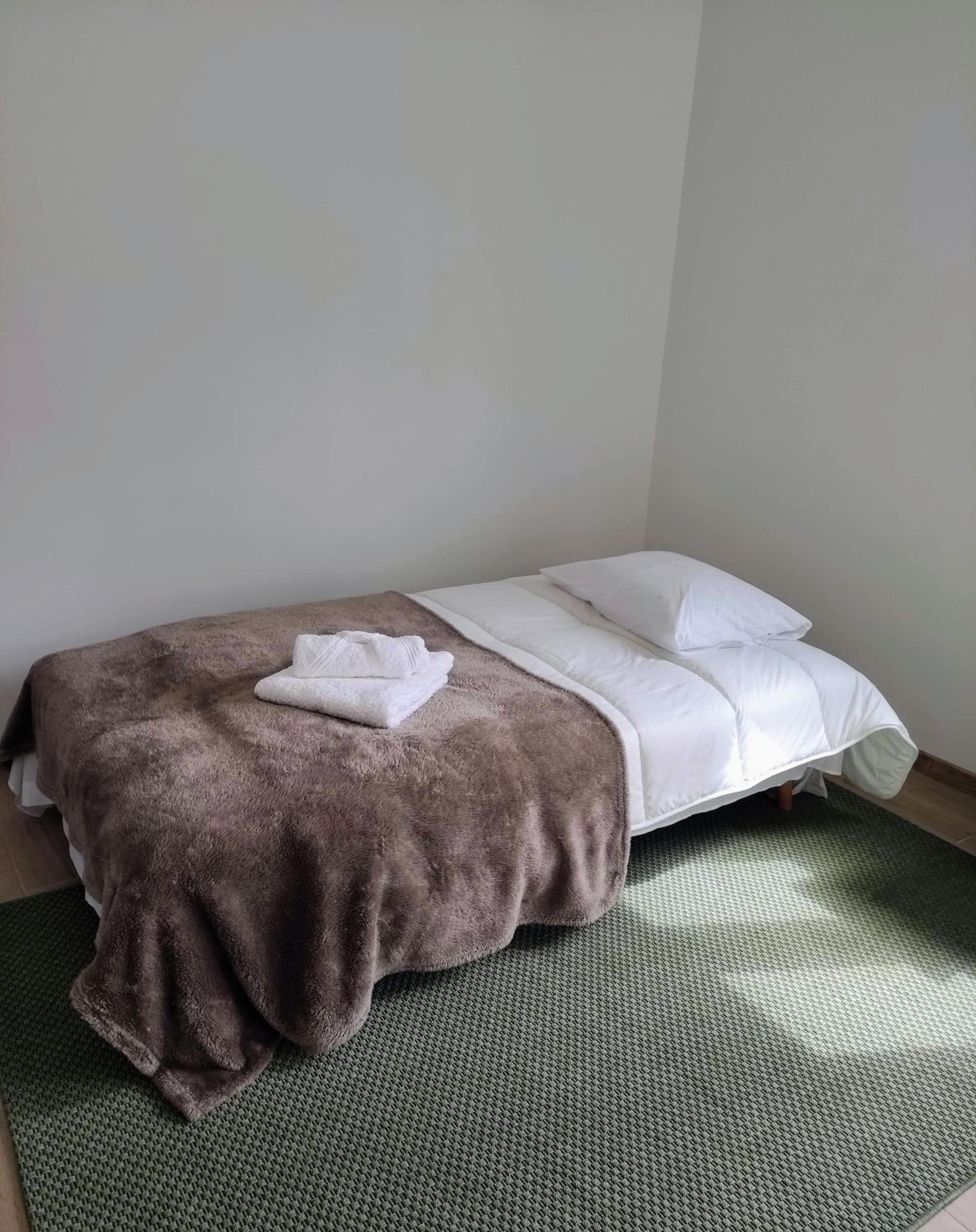 One-Bedroom House photo 1