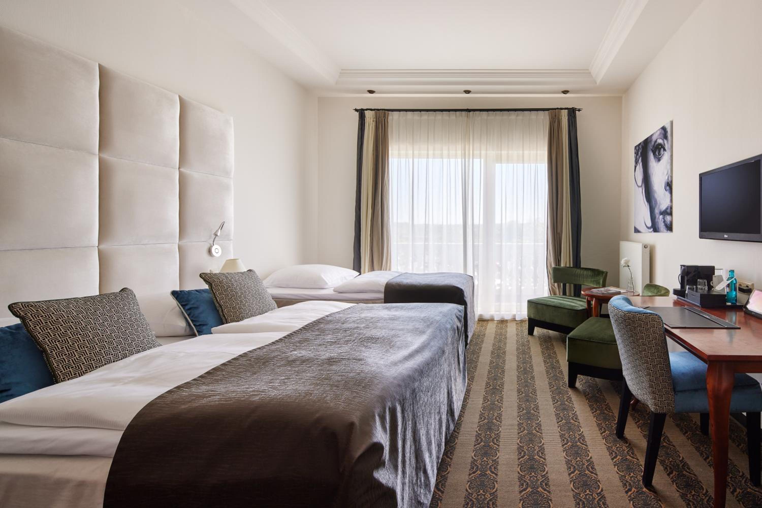 Double Room - Photo 1