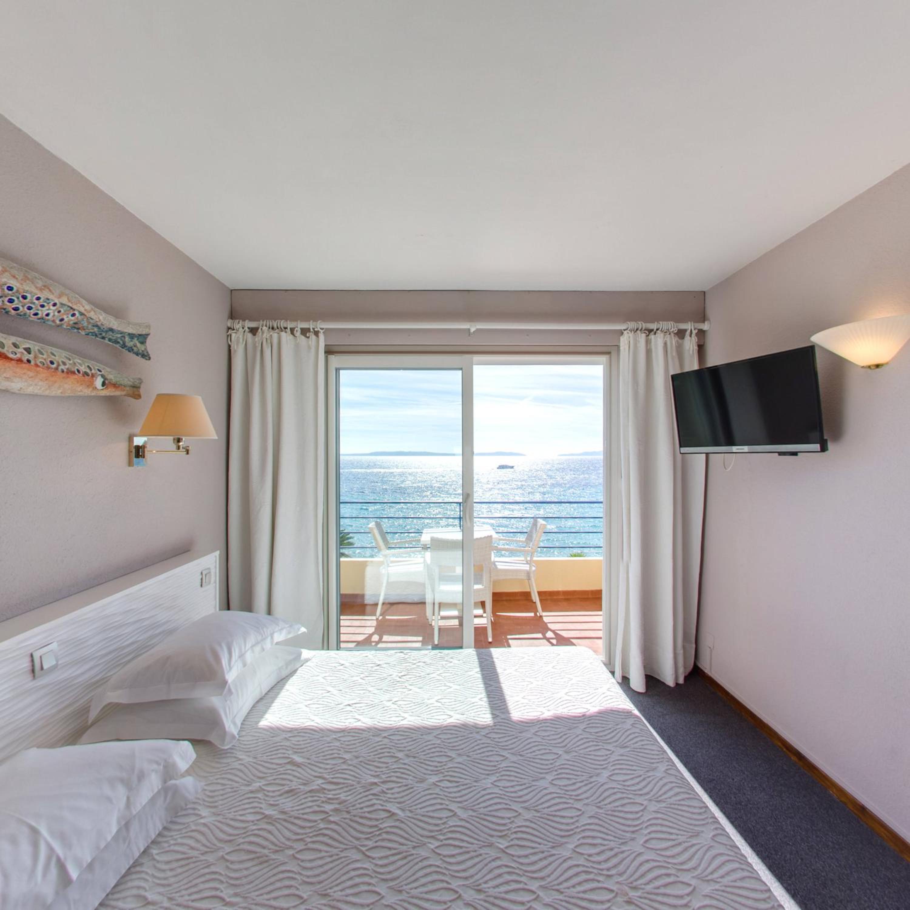 Triple Room with Sea View photo 3
