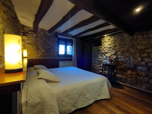 Habitación Doble con Baño Privado