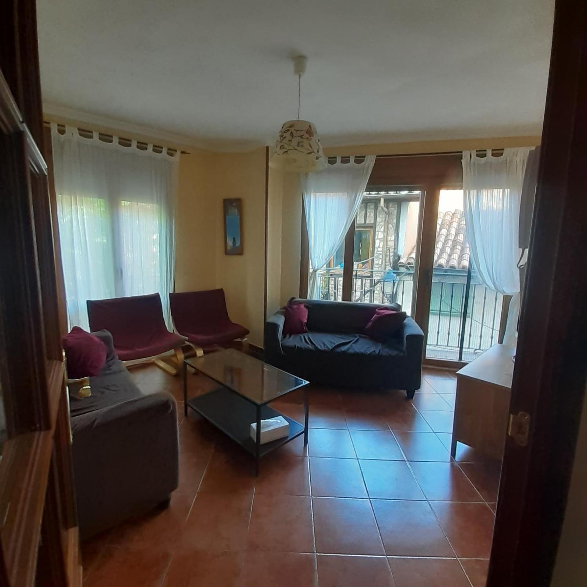 Casa de tres habitaciones