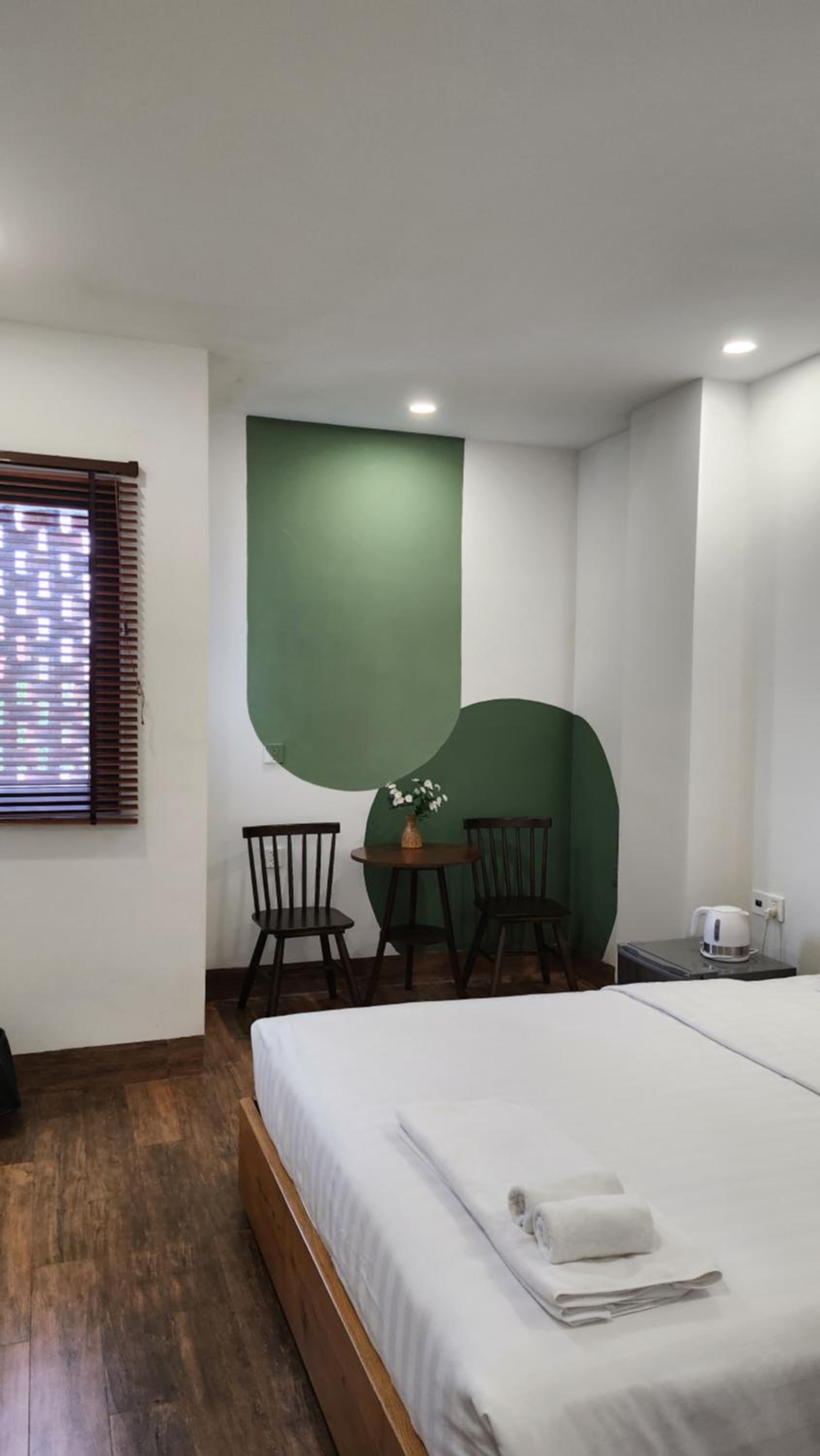 Queen Room