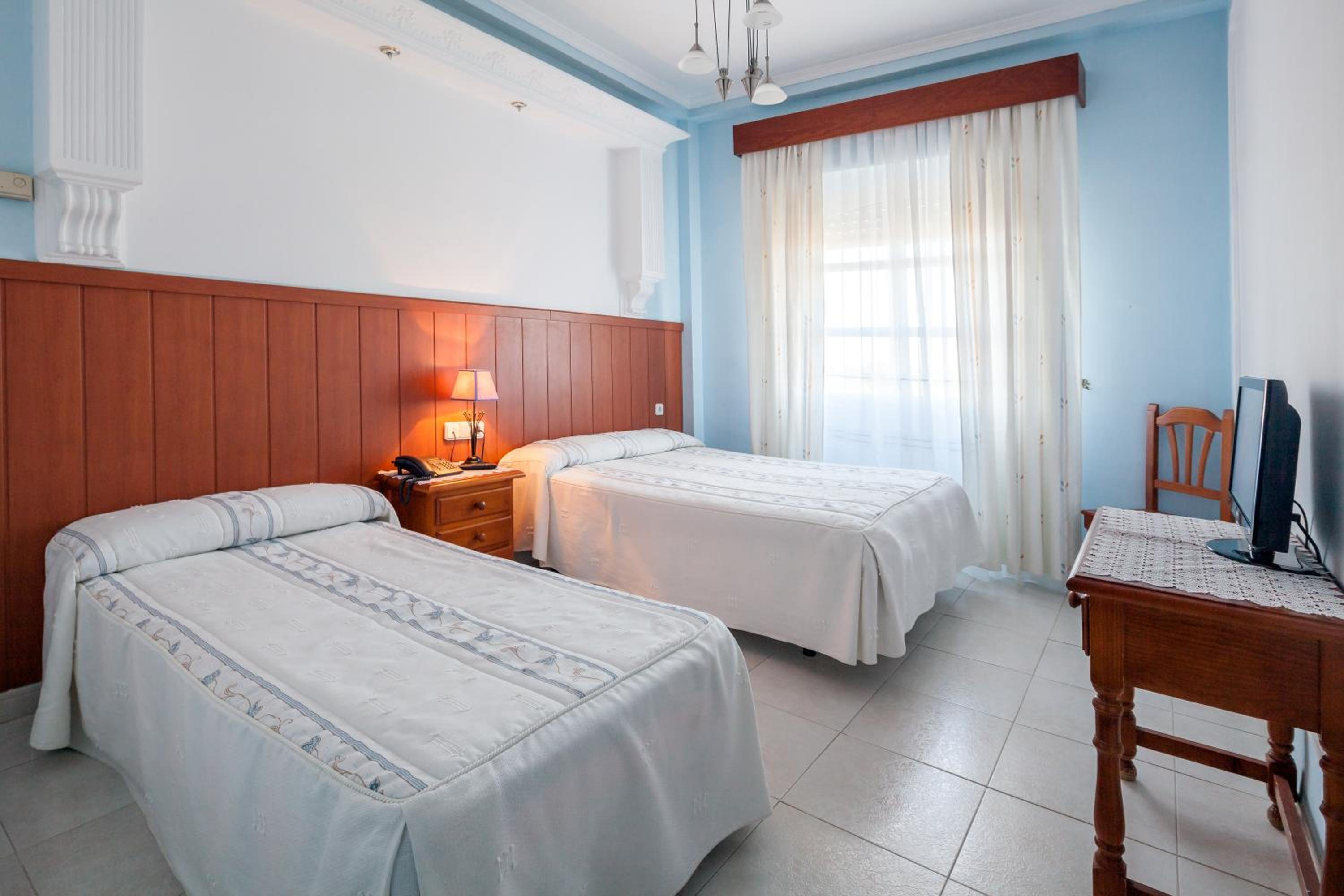 Habitación Doble o con Dos Camas con Baño