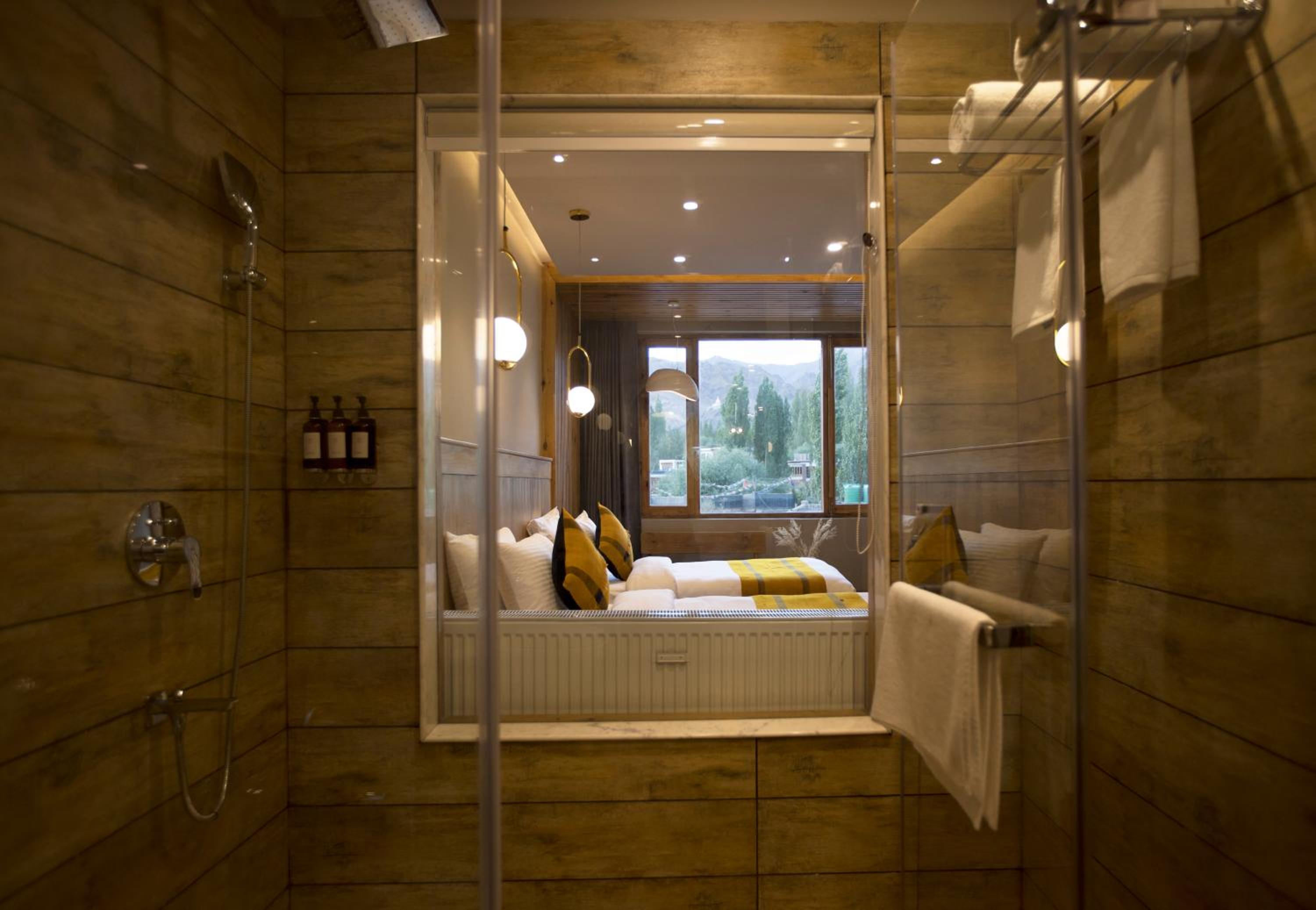 King Room with Mountain View - Photo 3