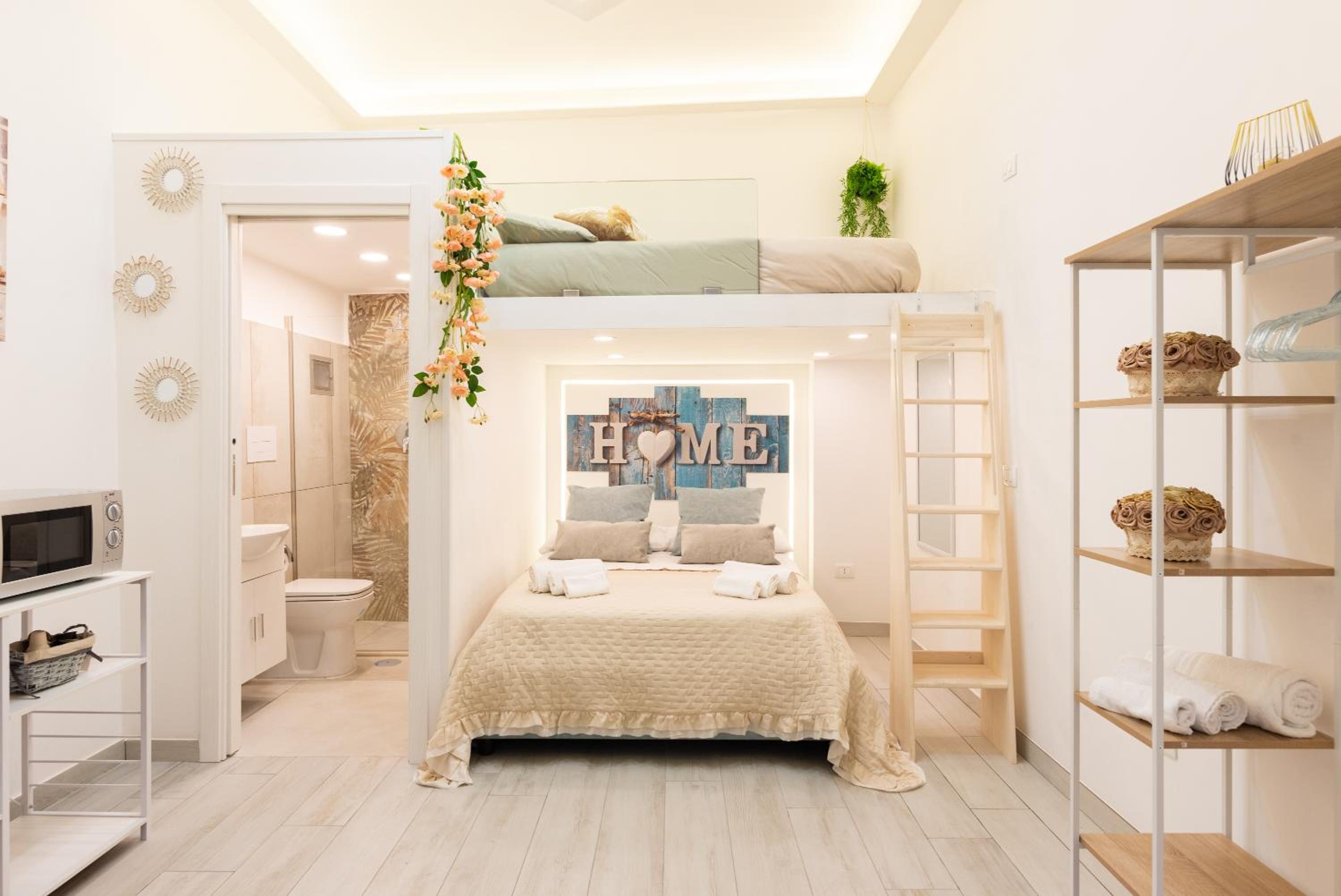 Studio Apartment