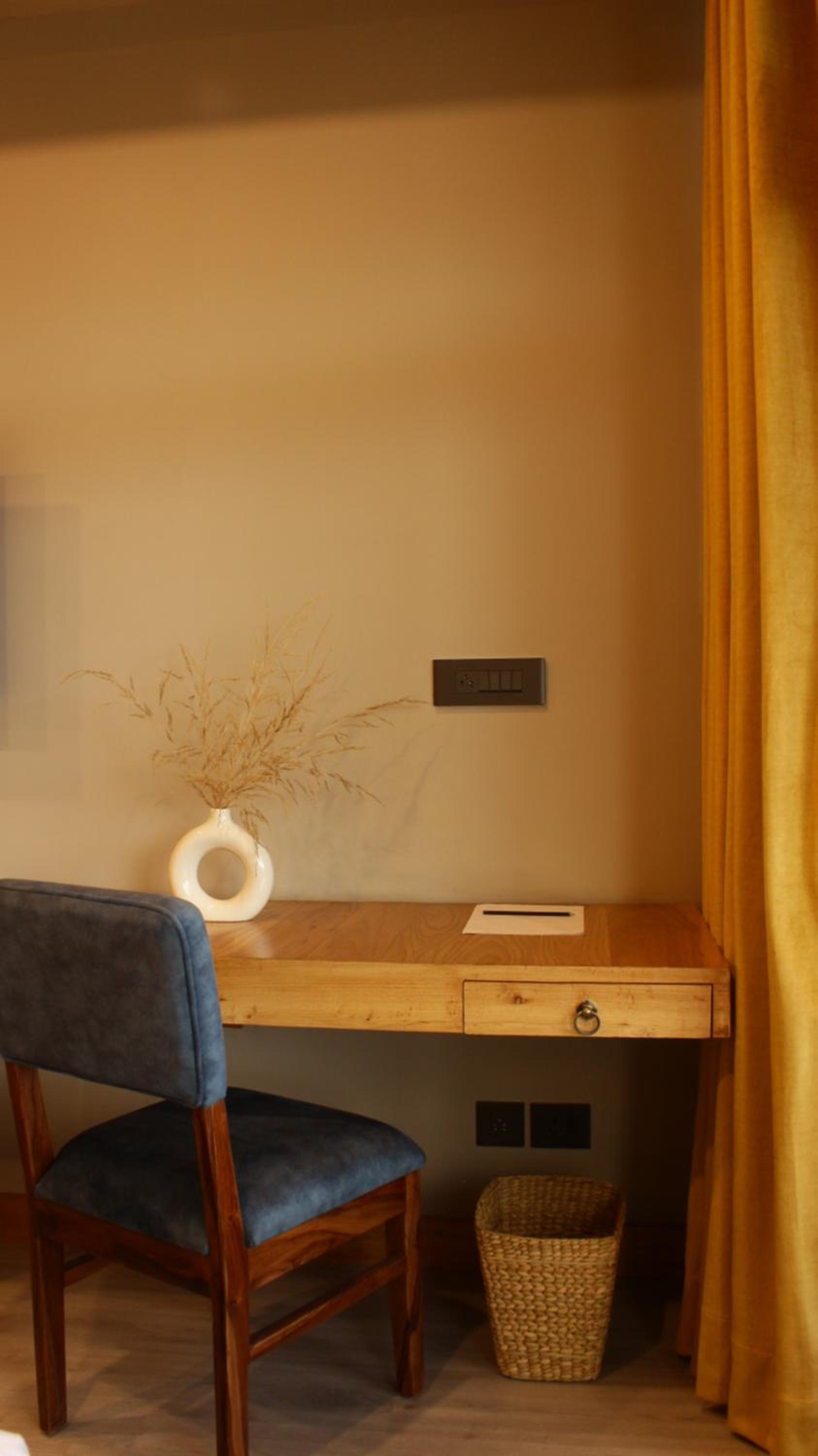Superior King Room - Photo 1