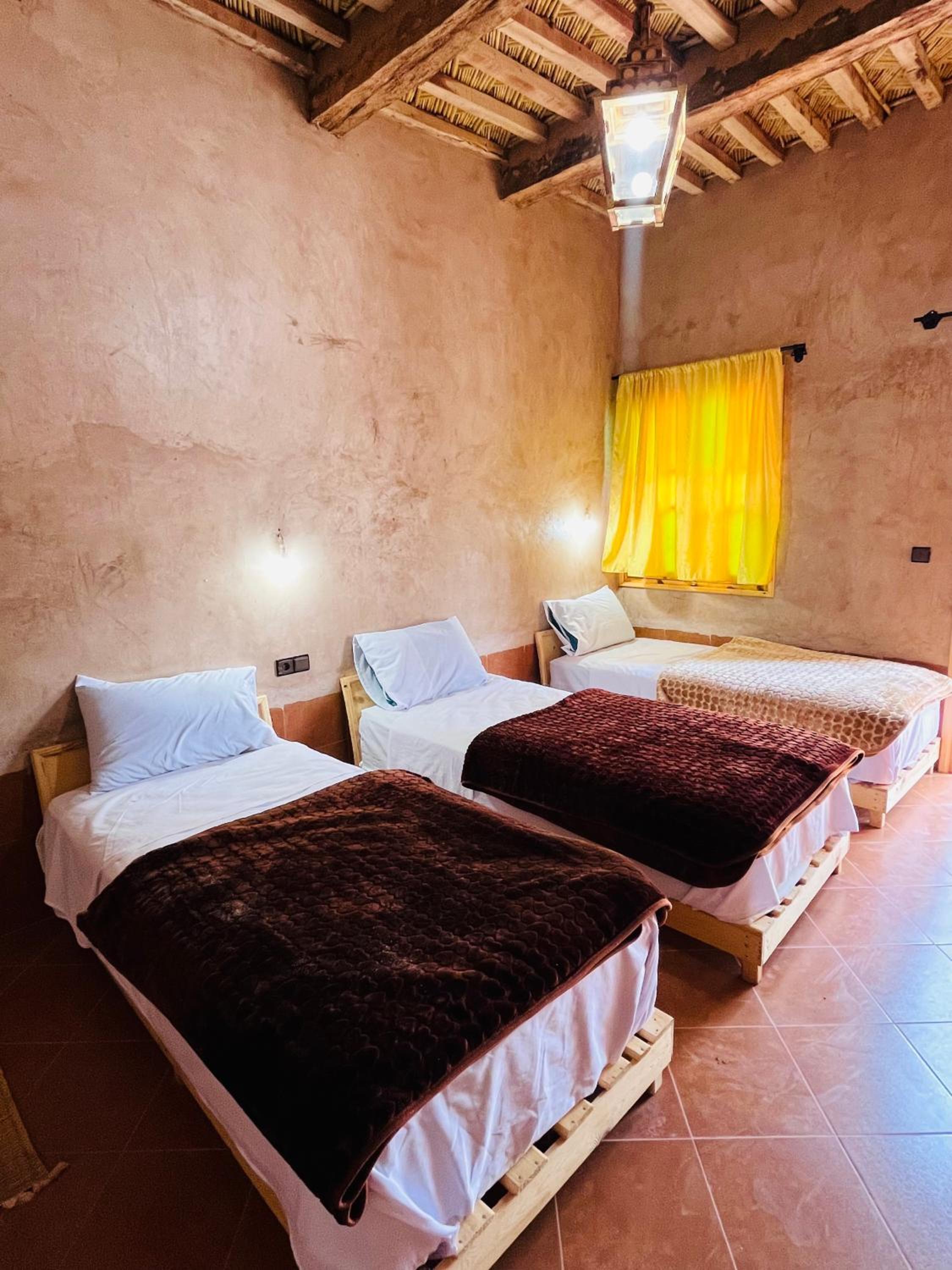Classic Triple Room - Photo 7
