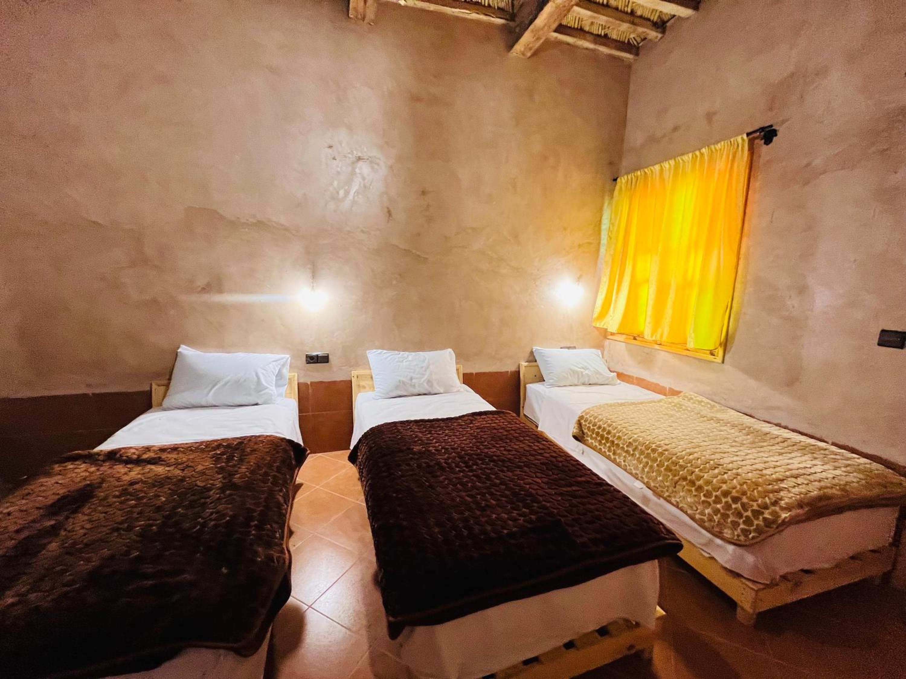Classic Triple Room - Photo 6