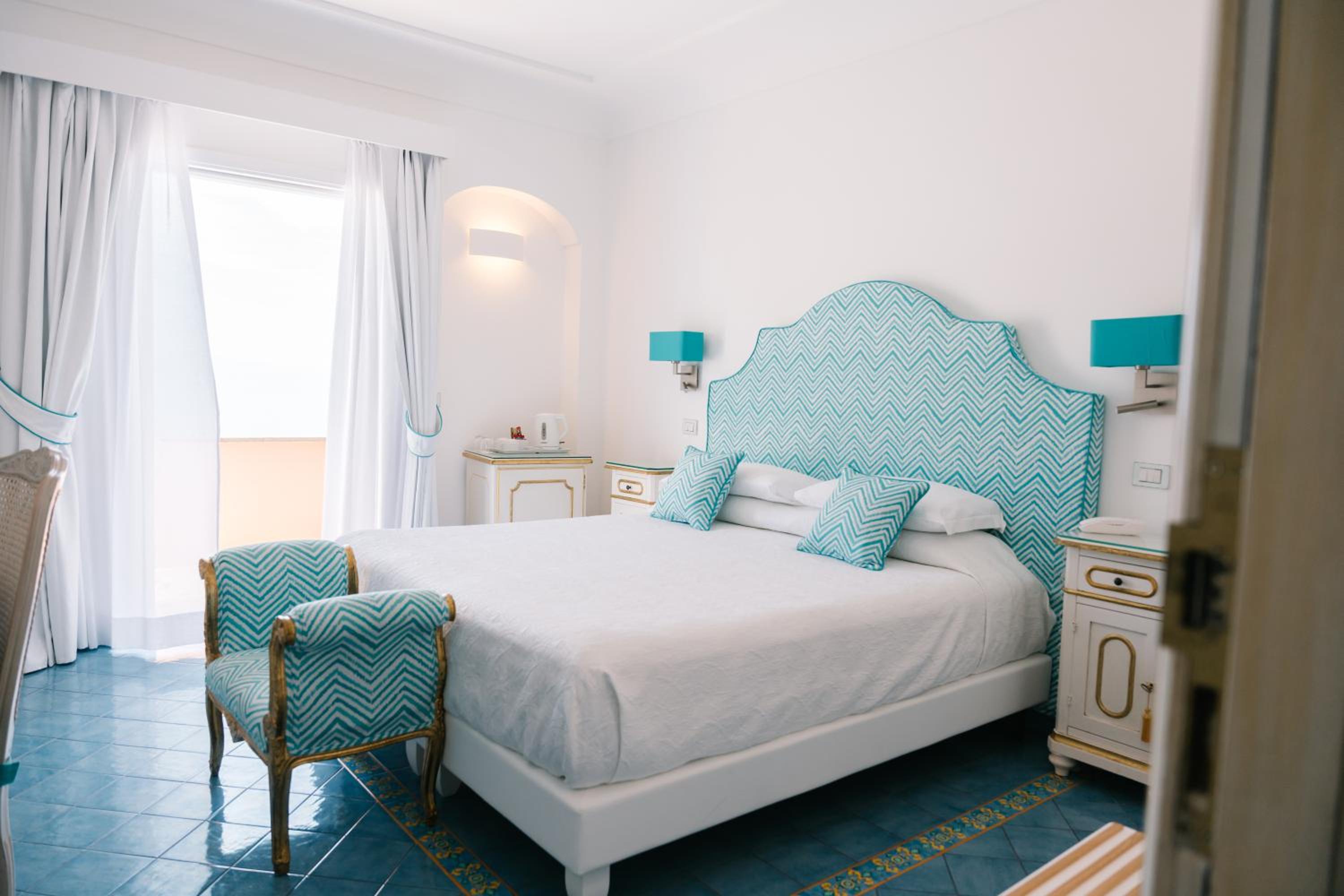 Deluxe Double Room with Terrace and Sea View - Photo 1
