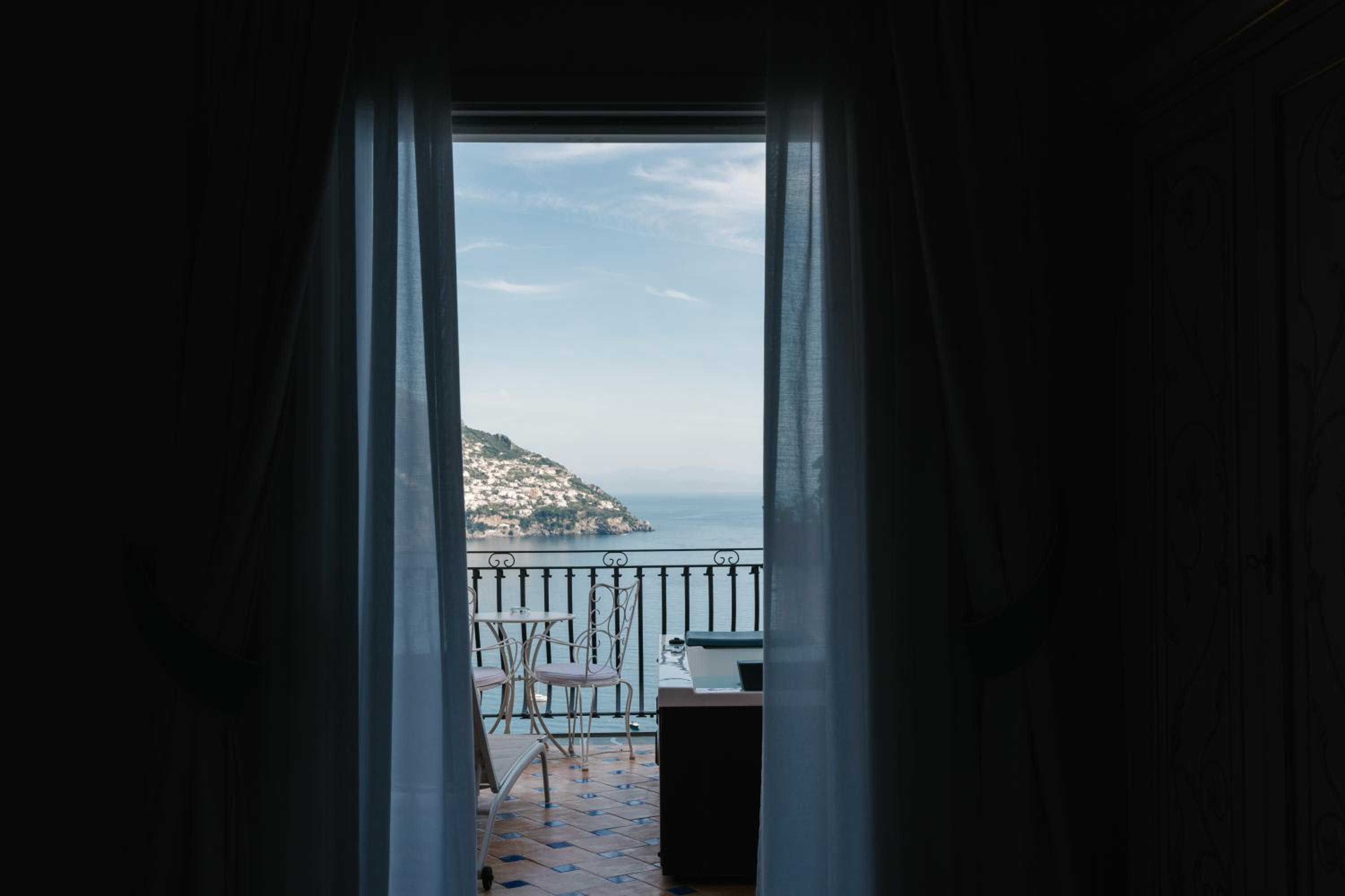Queen Room with Outdoor Spa Bath and Large Terrace Sea View - Photo 6