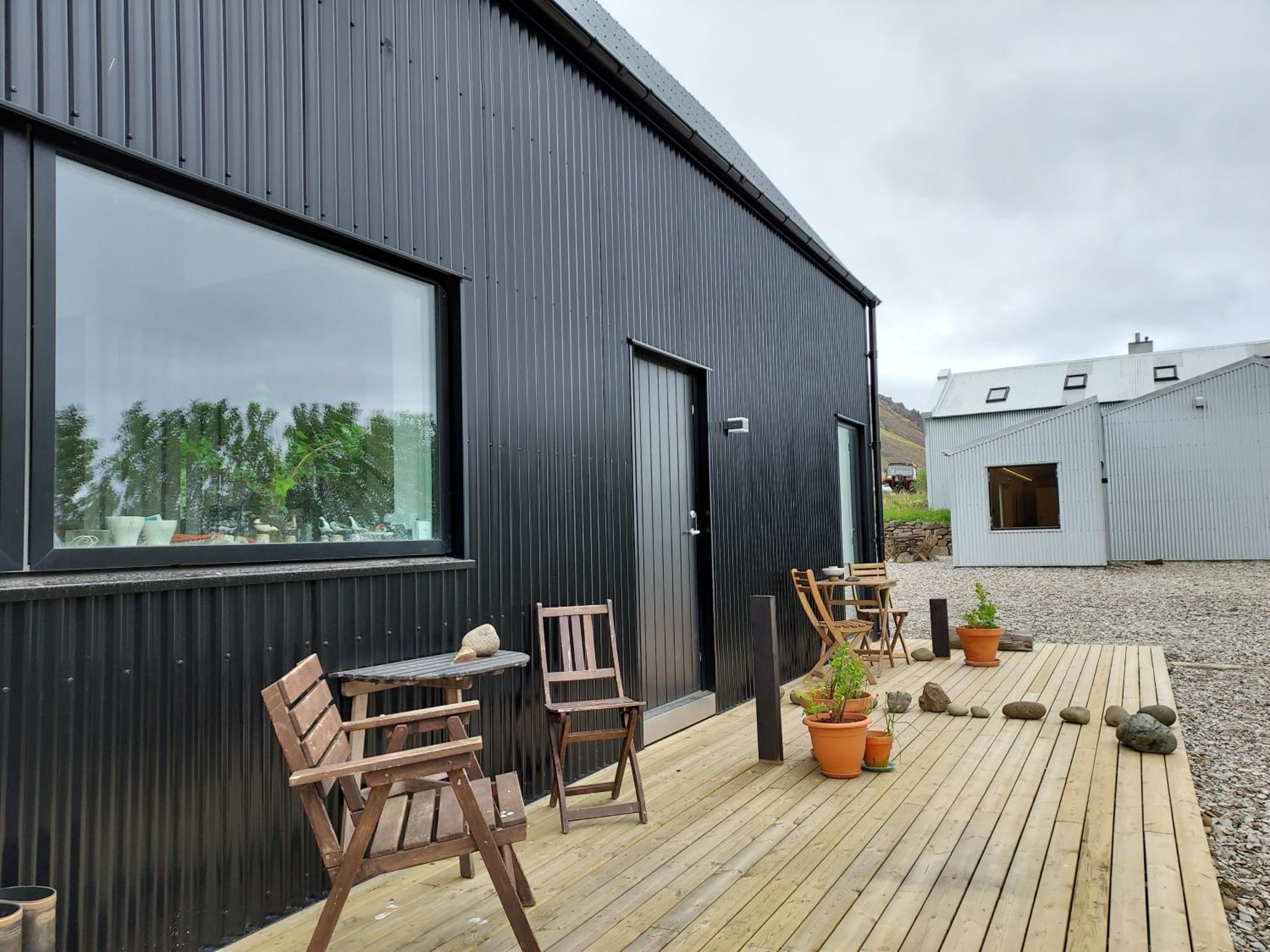 Studio with Garden View - Photo 8