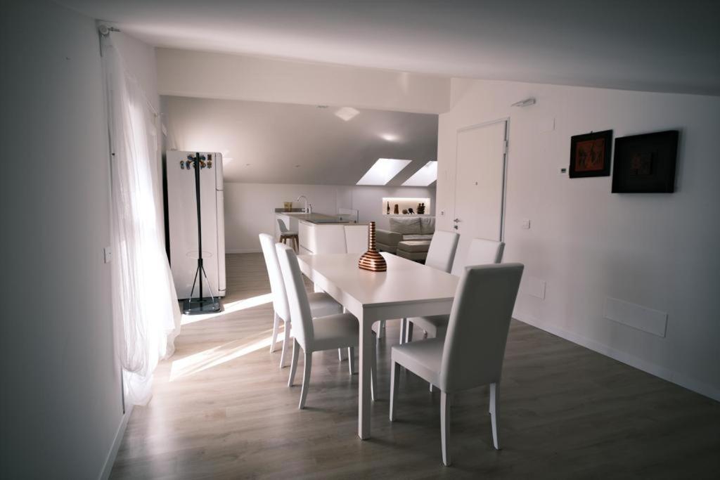 Two-Bedroom Apartment photo 2