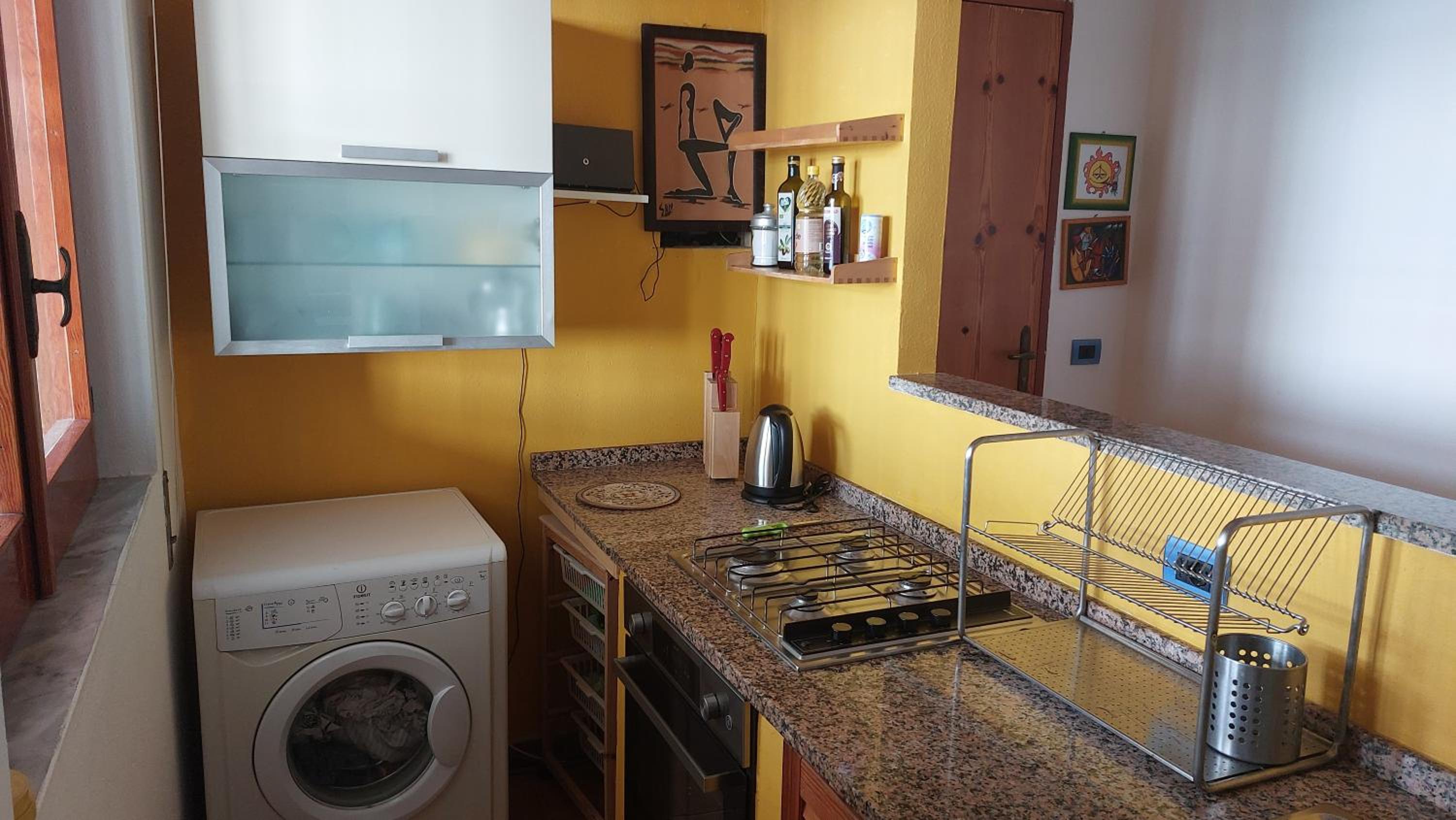 Two-Bedroom Apartment - Photo 5