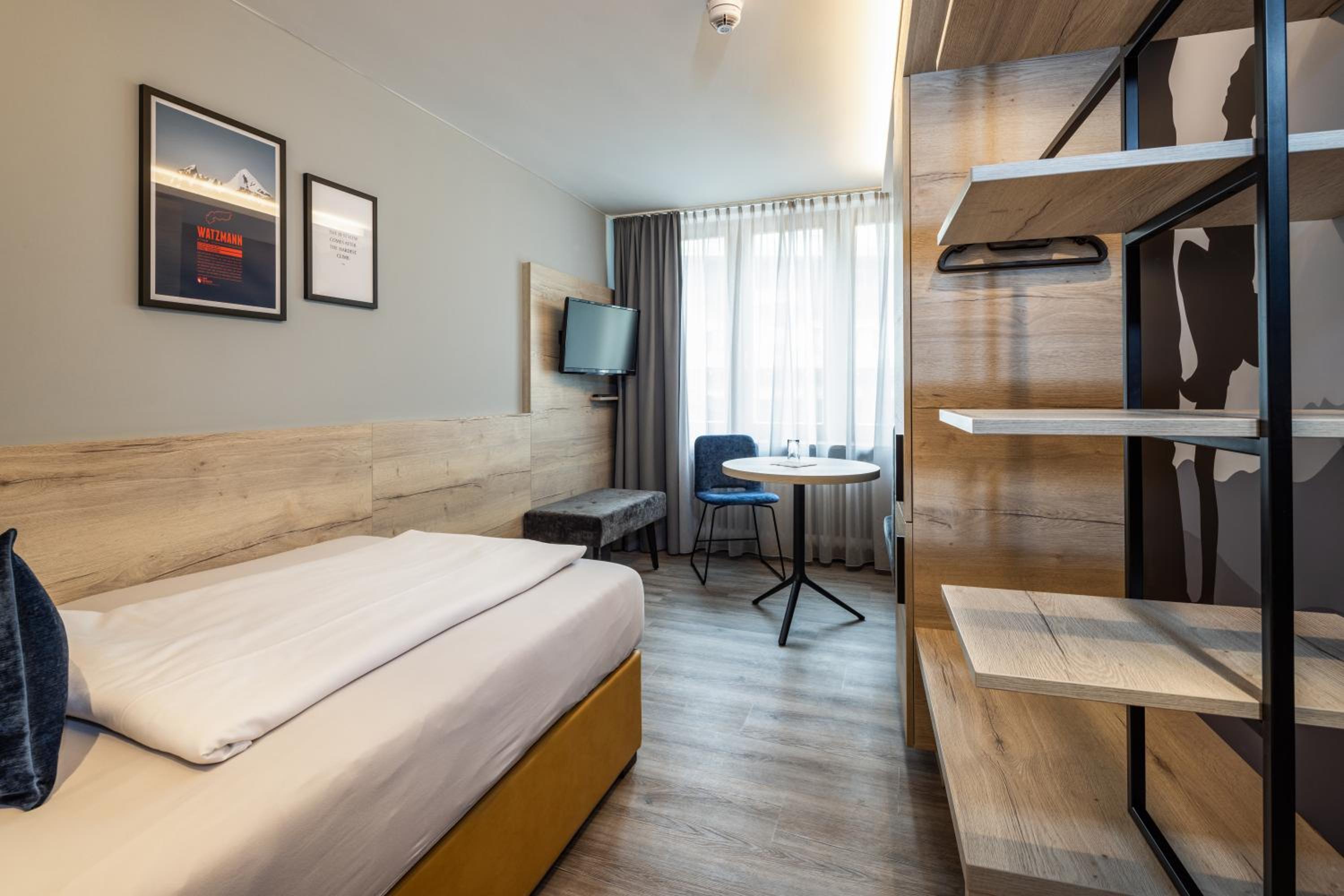 Single Room photo 1