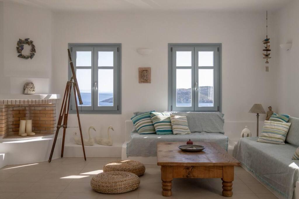 Villa photo 1