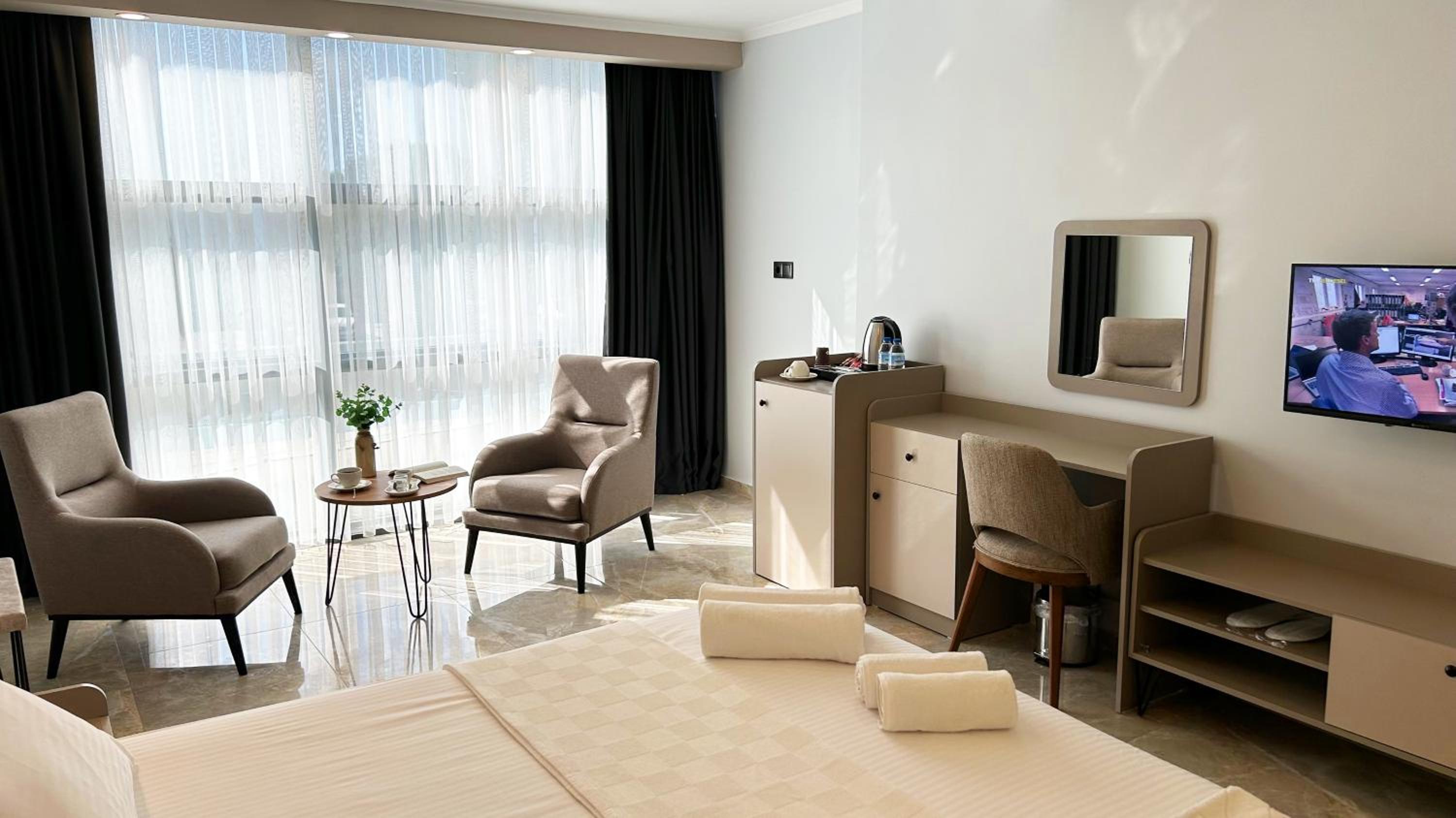 Standard Double Room - Photo 1
