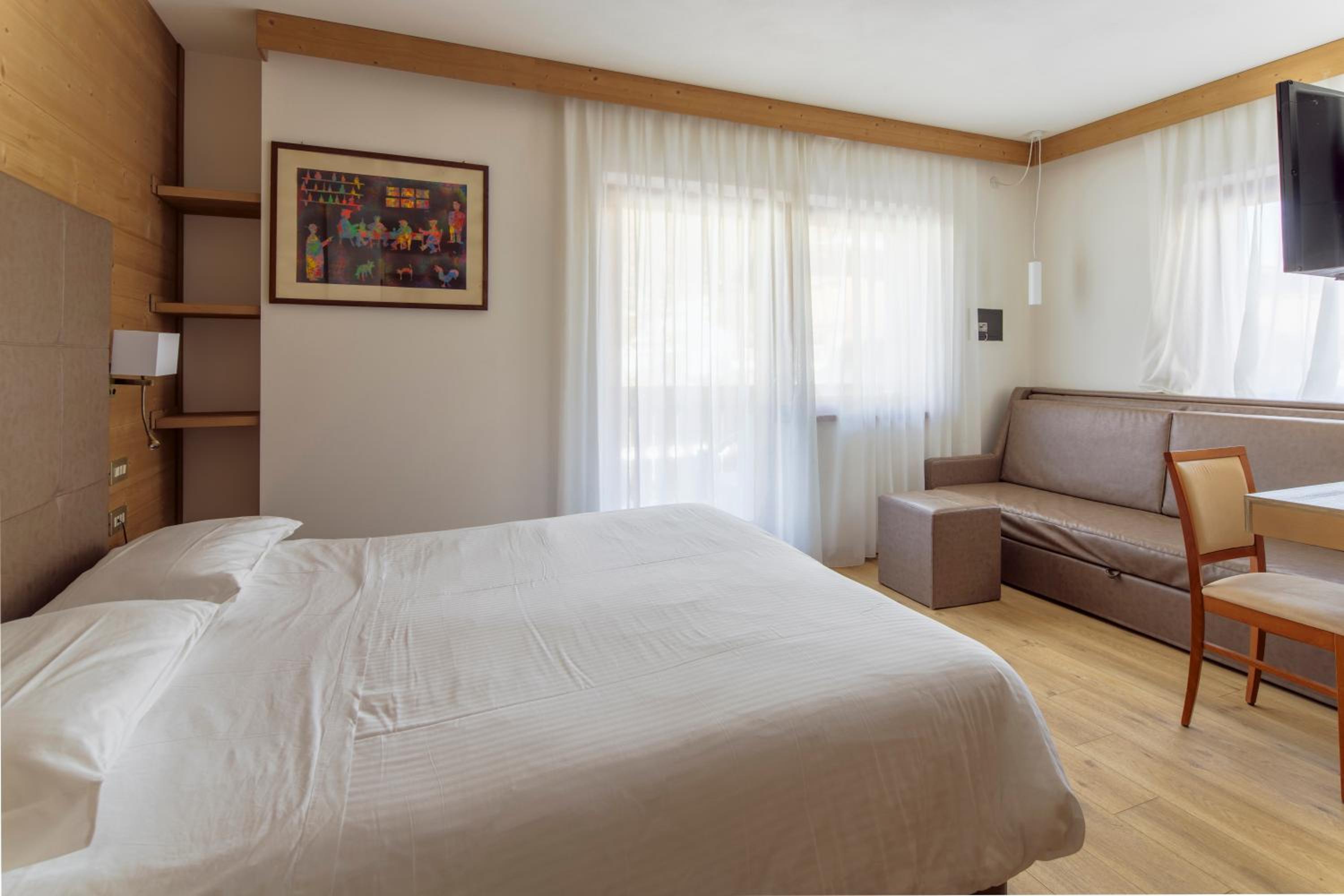 Superior Double or Twin Room photo 2