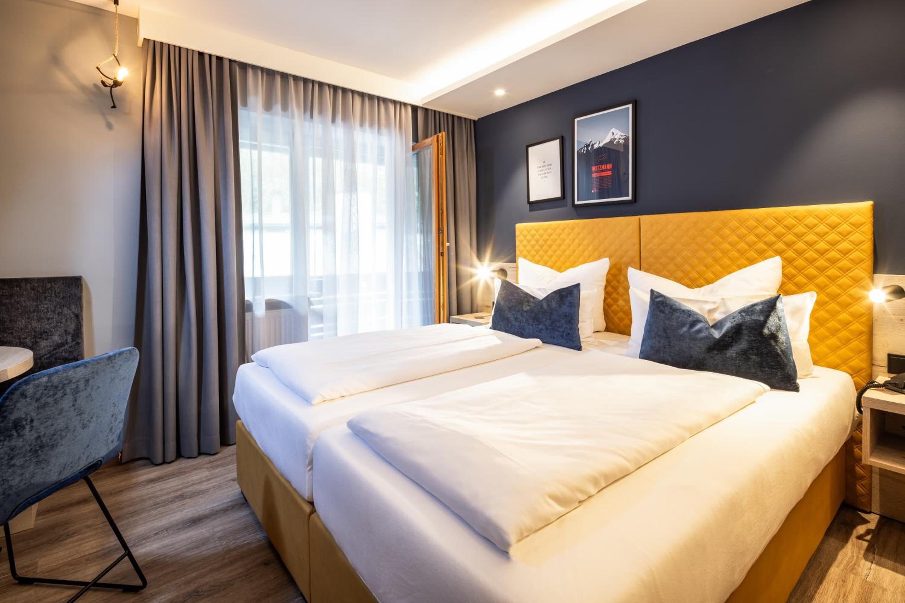 Small Double Room photo 1
