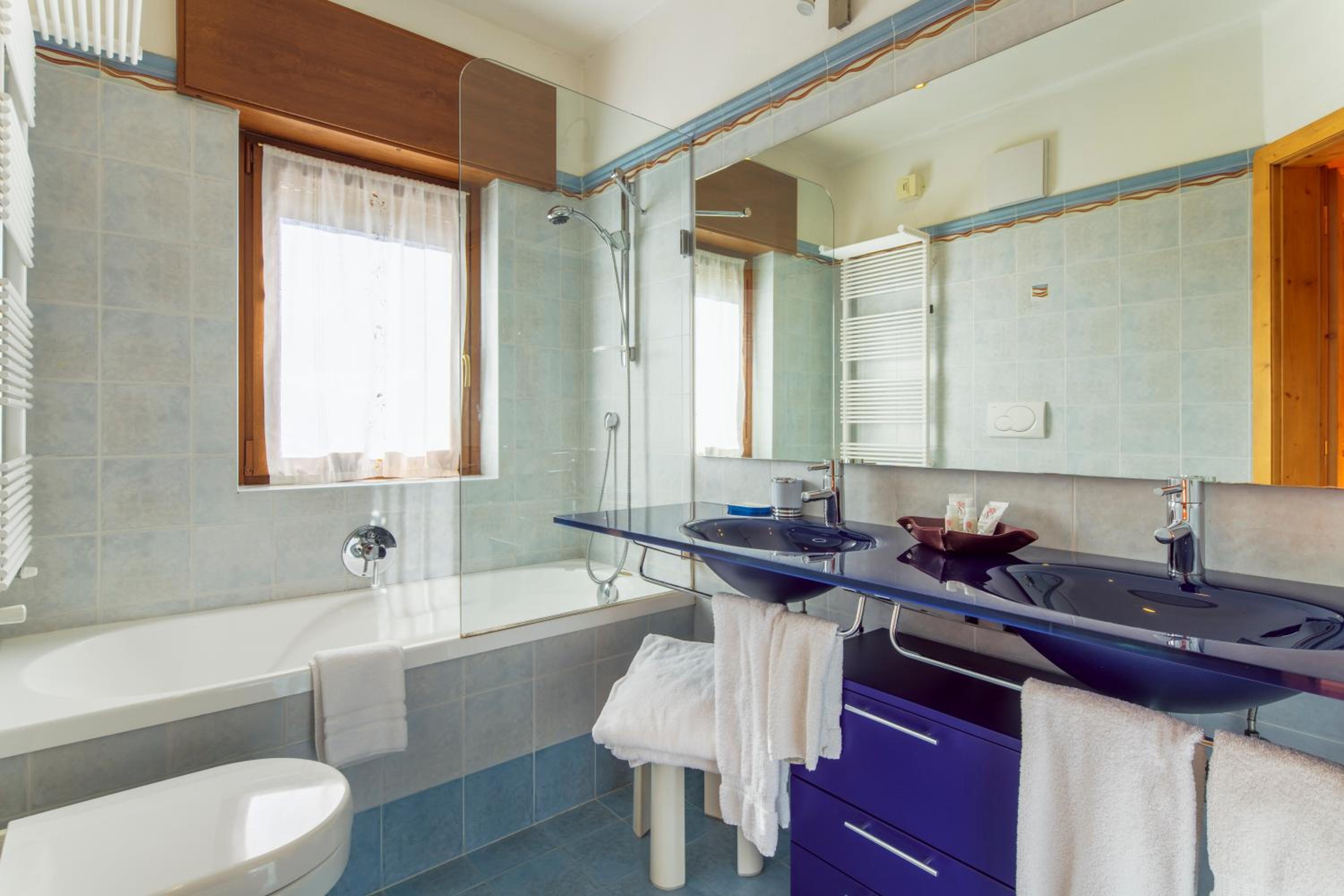 Standard Double or Twin Room with Balcony photo 3