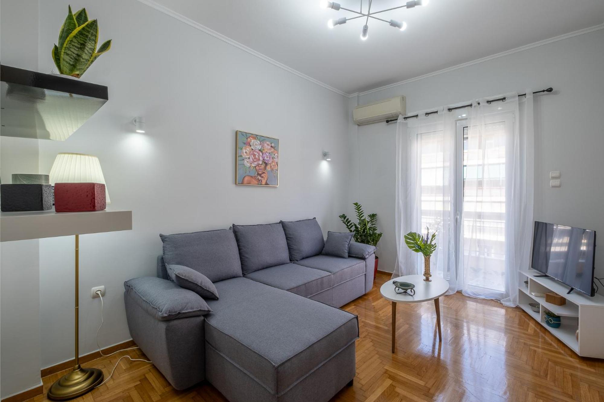 Three-Bedroom Apartment photo 1