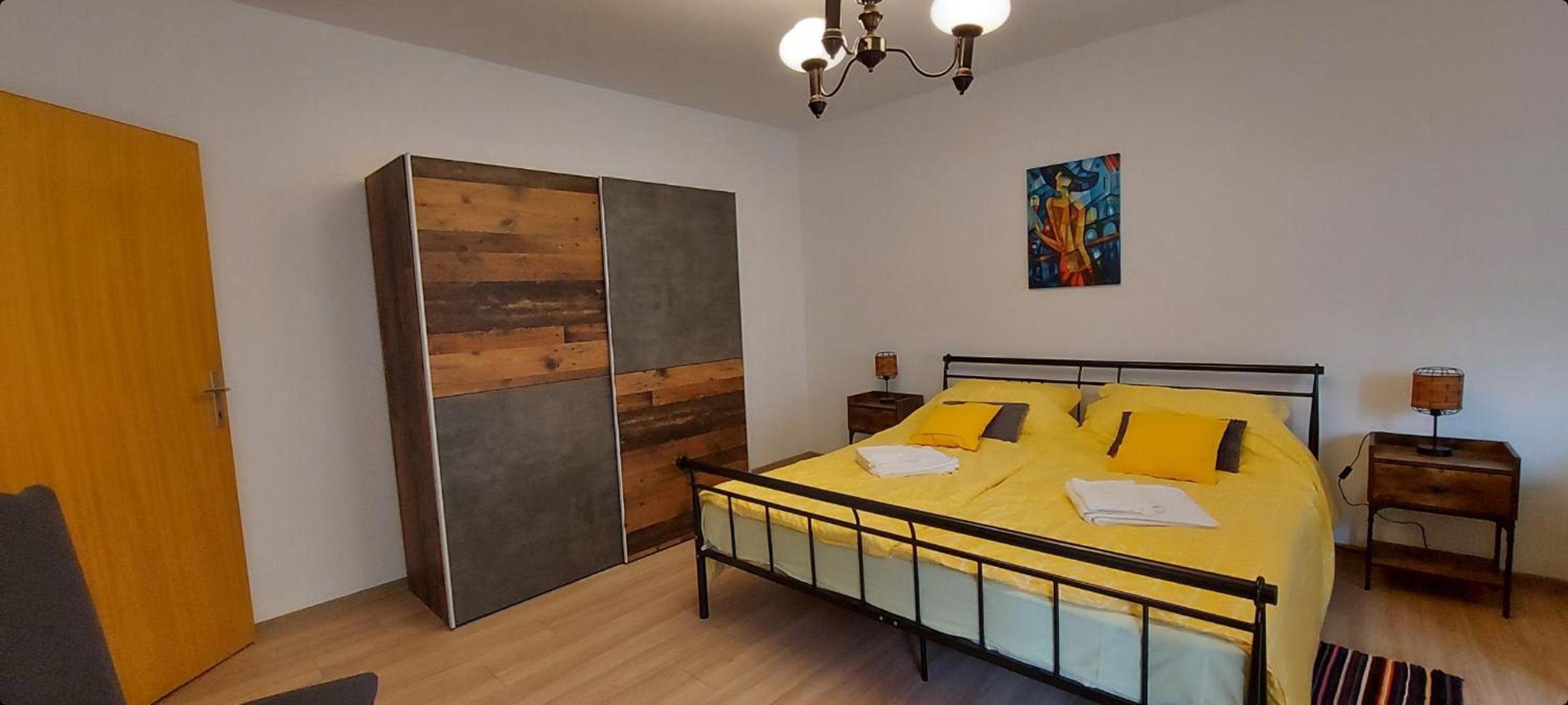 One-Bedroom Apartment with Balcony photo 1