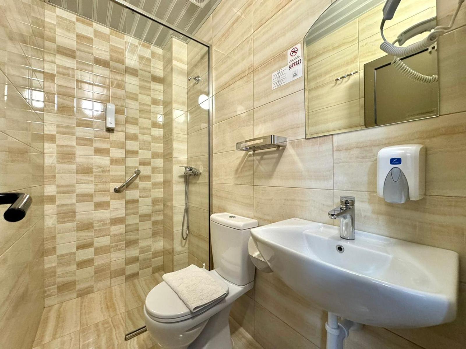 Superior Double Room - Photo 10