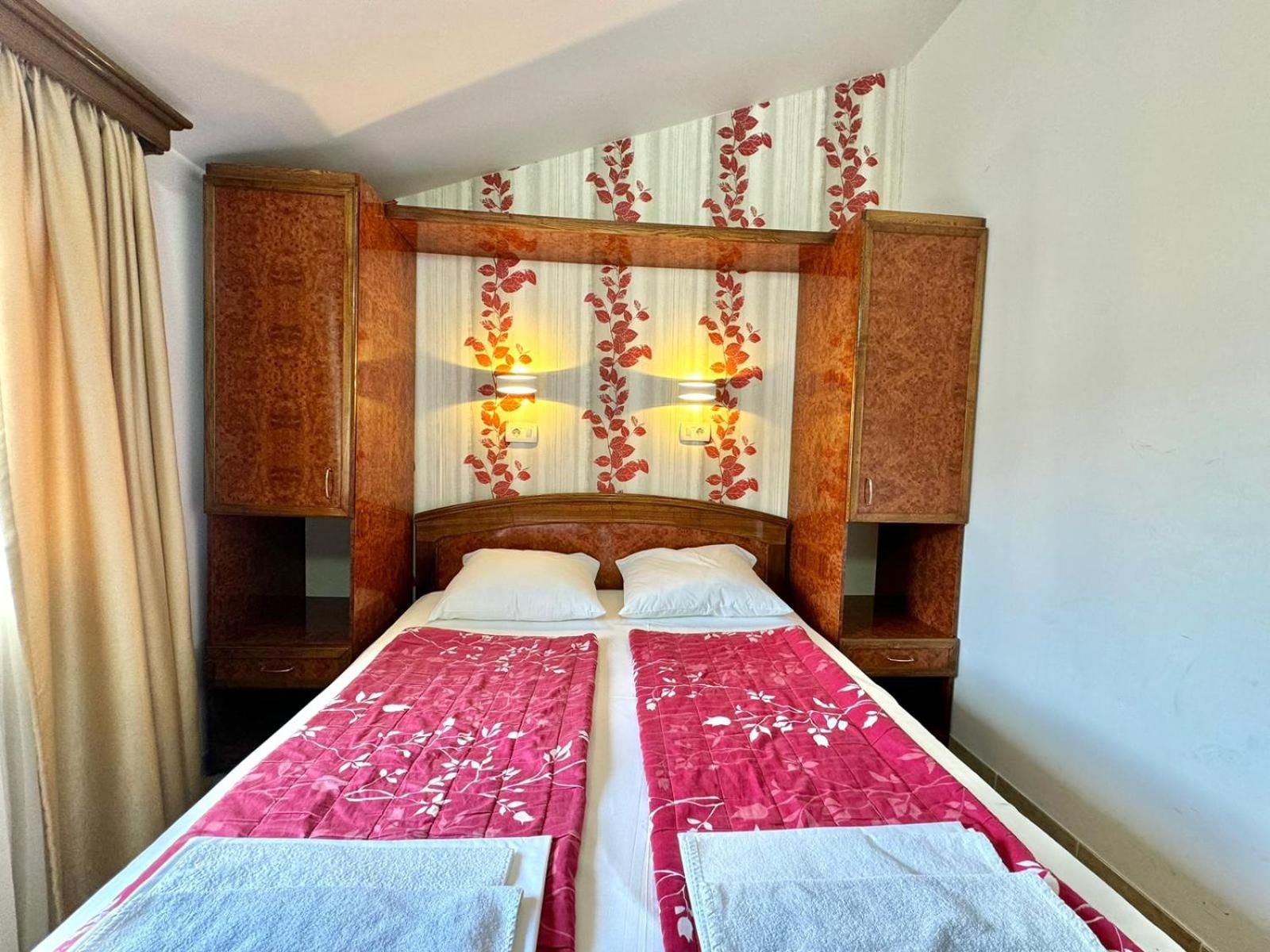 Superior Double Room - Photo 3