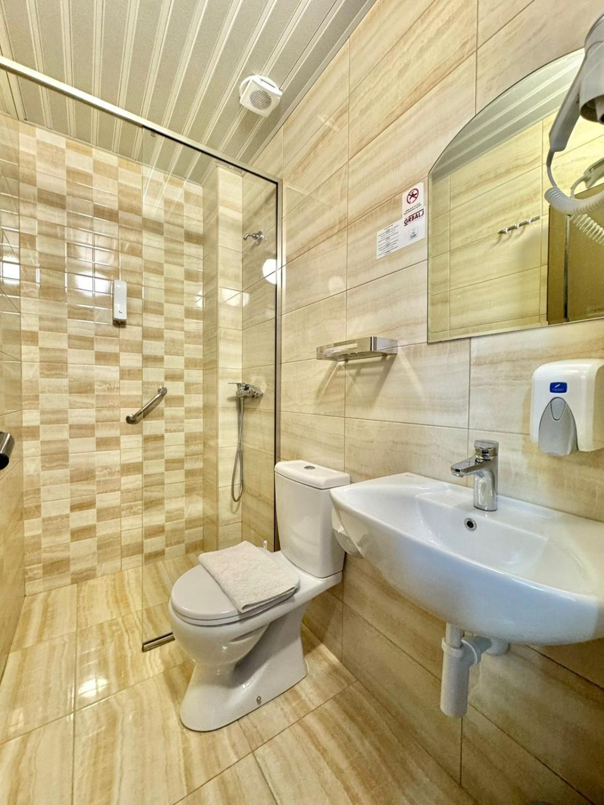 Superior Double Room - Photo 4