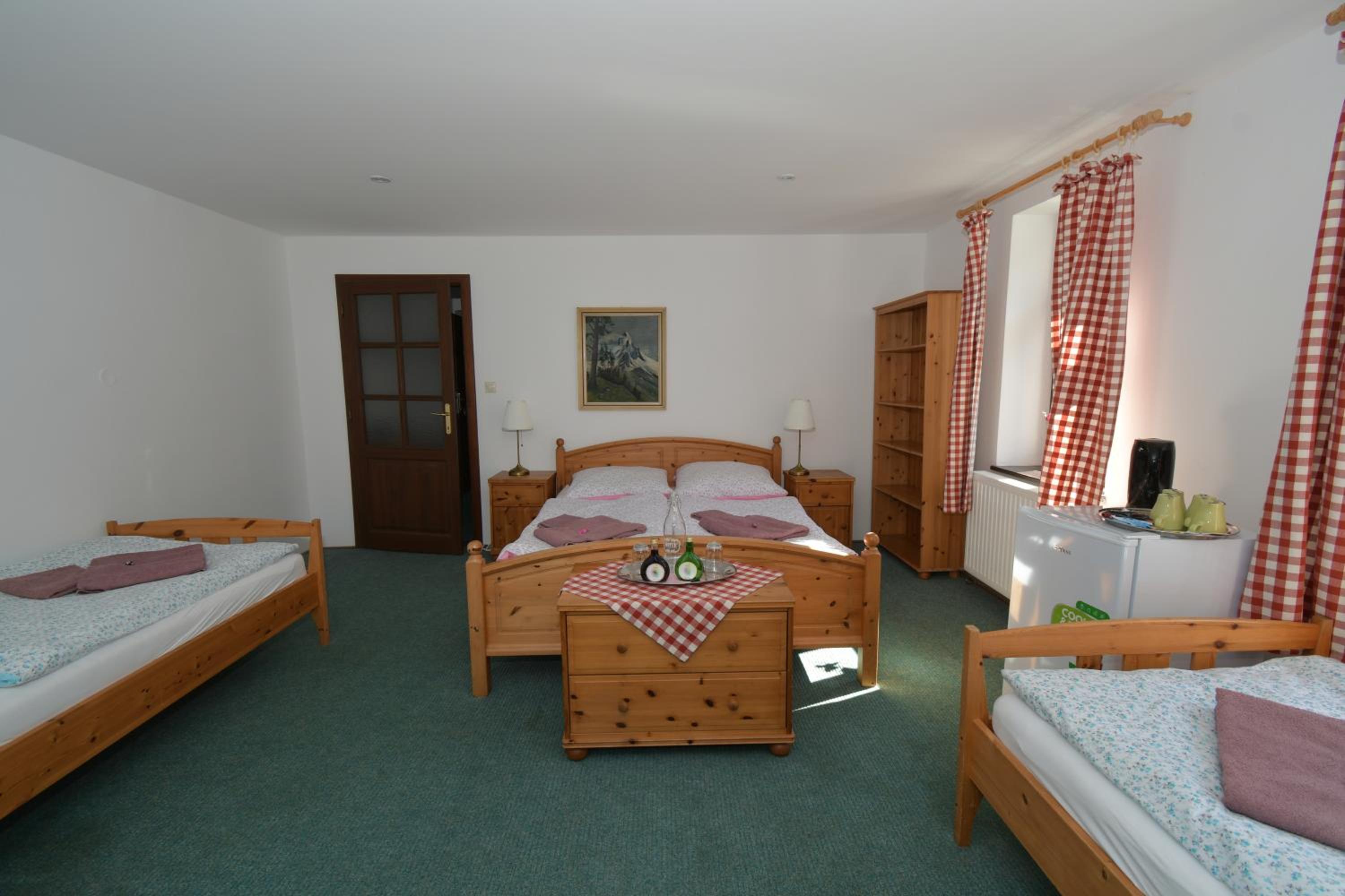 Deluxe Quadruple Room photo 1