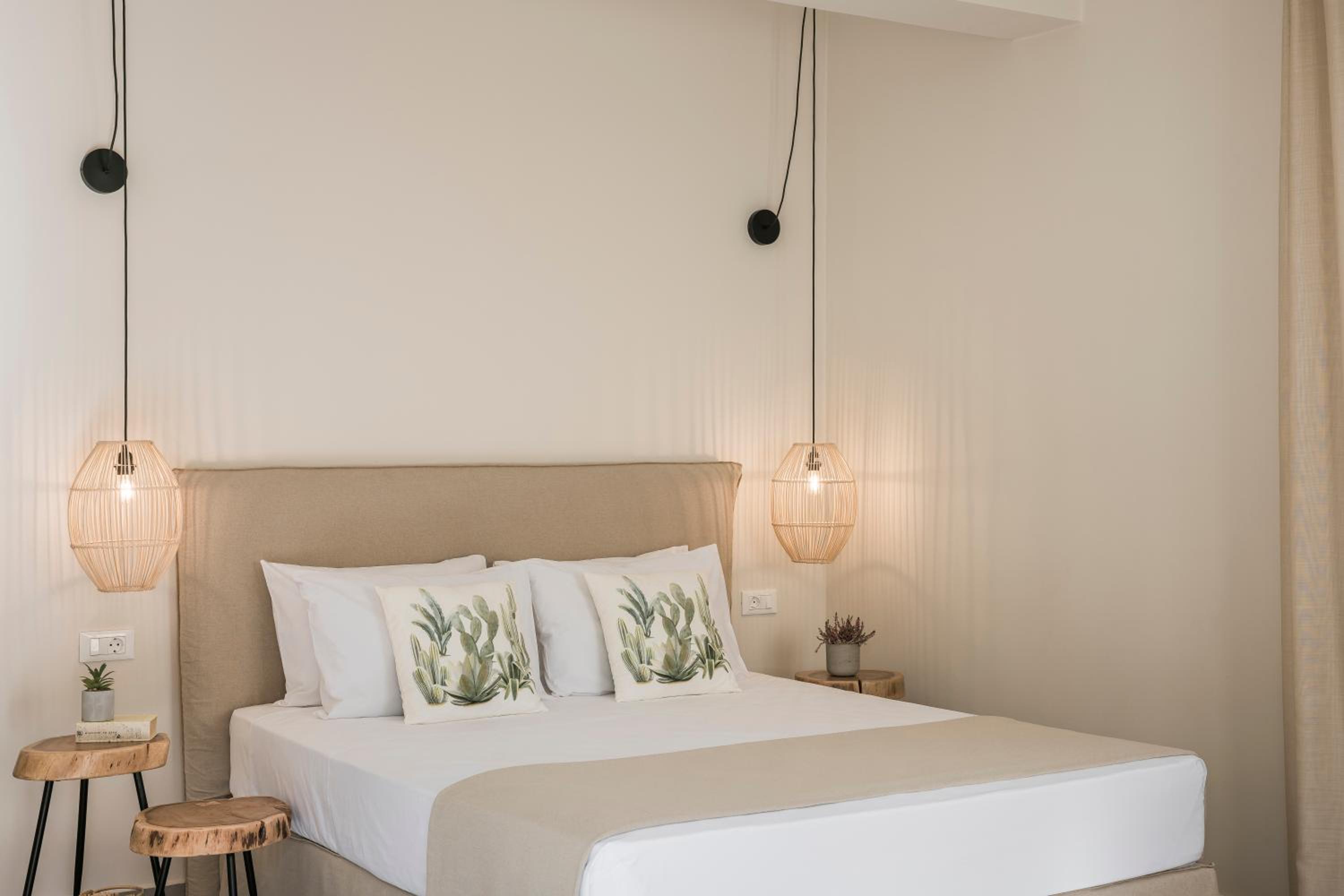 Deluxe Queen Room photo 3