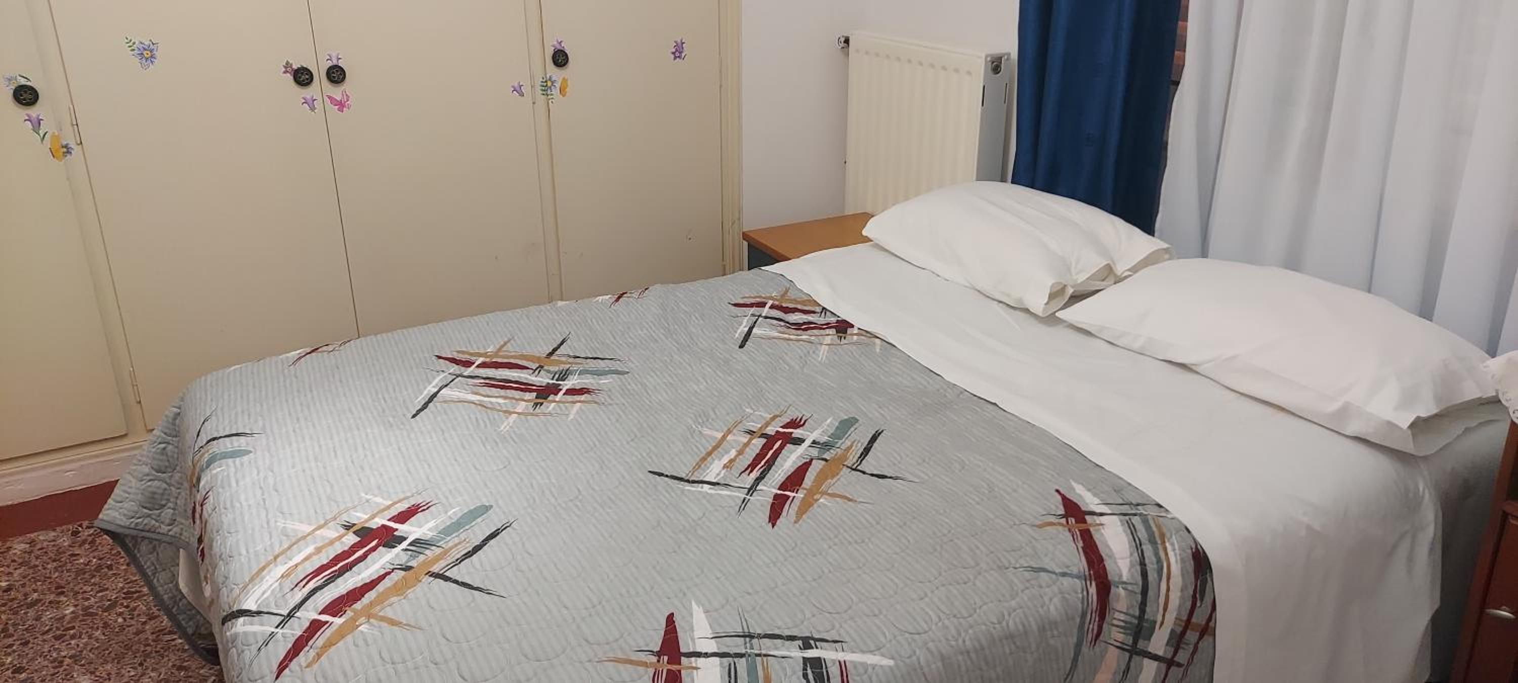 Two-Bedroom House - Photo 39