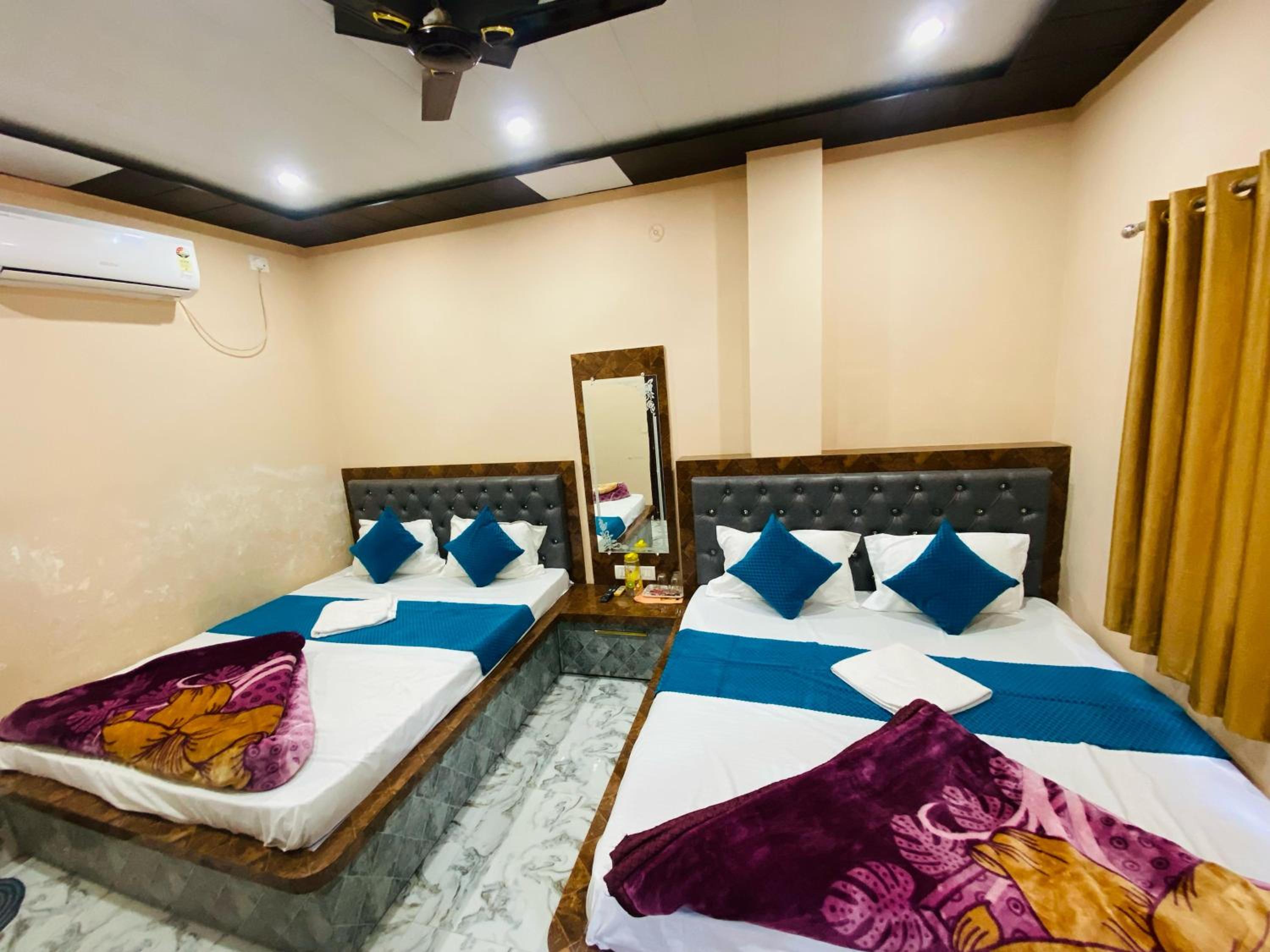King Room With Two King Beds