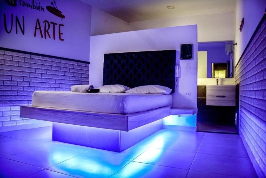 Double Or Twin Room With Private Bathroom photo 1