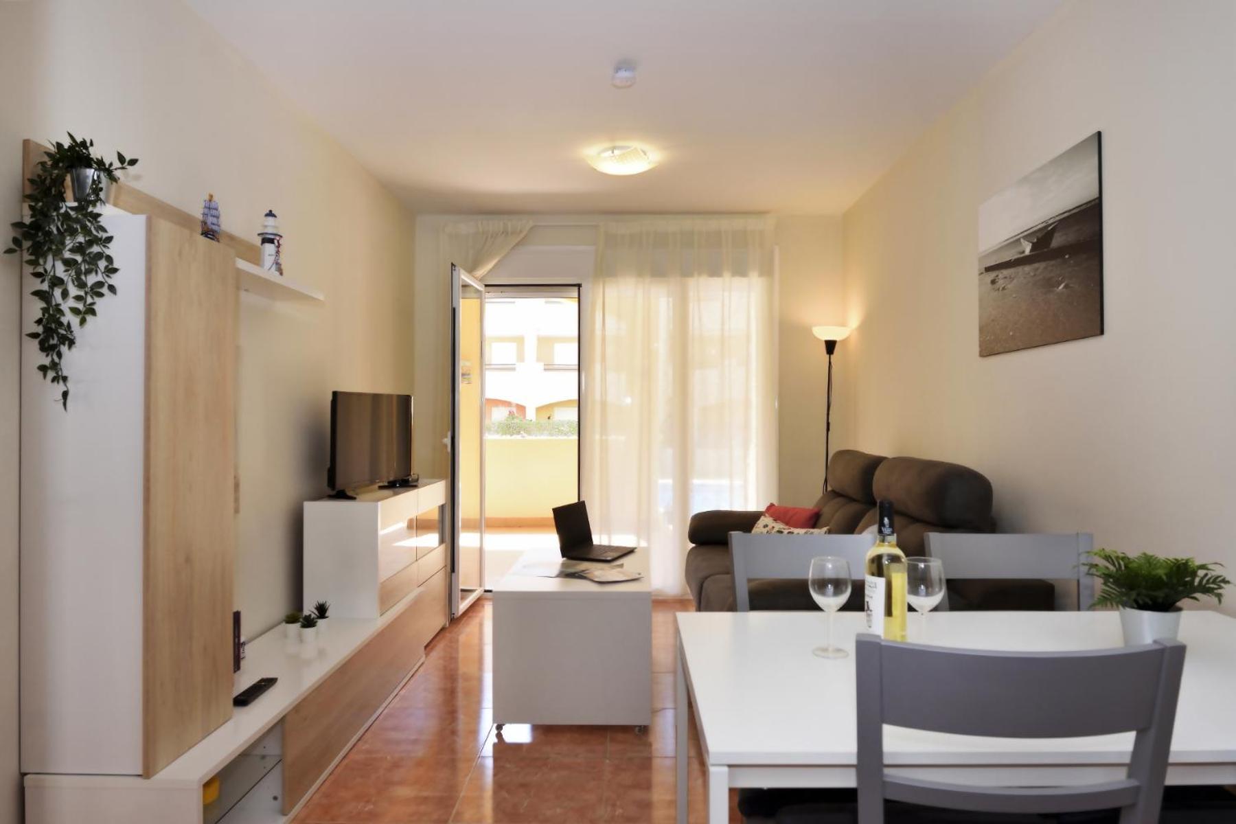 Apartamento con vista a la piscina