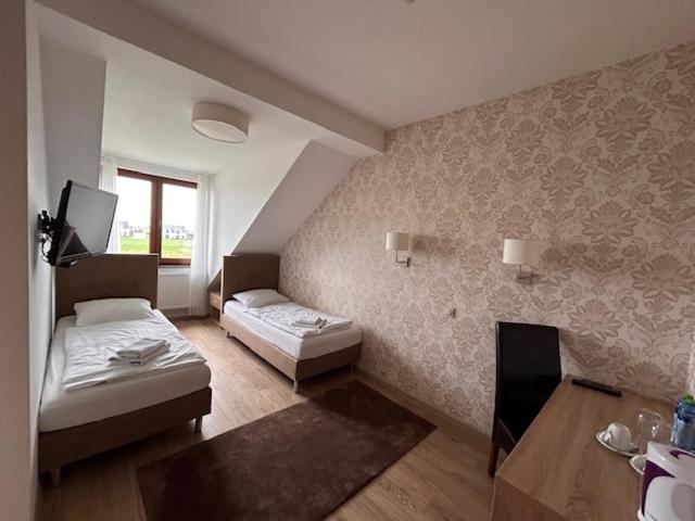 Double or Twin Room - Photo 1